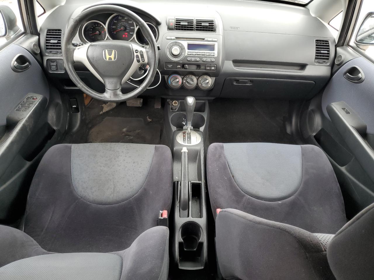 Photo 7 VIN: JHMGD38687S037257 - HONDA FIT 