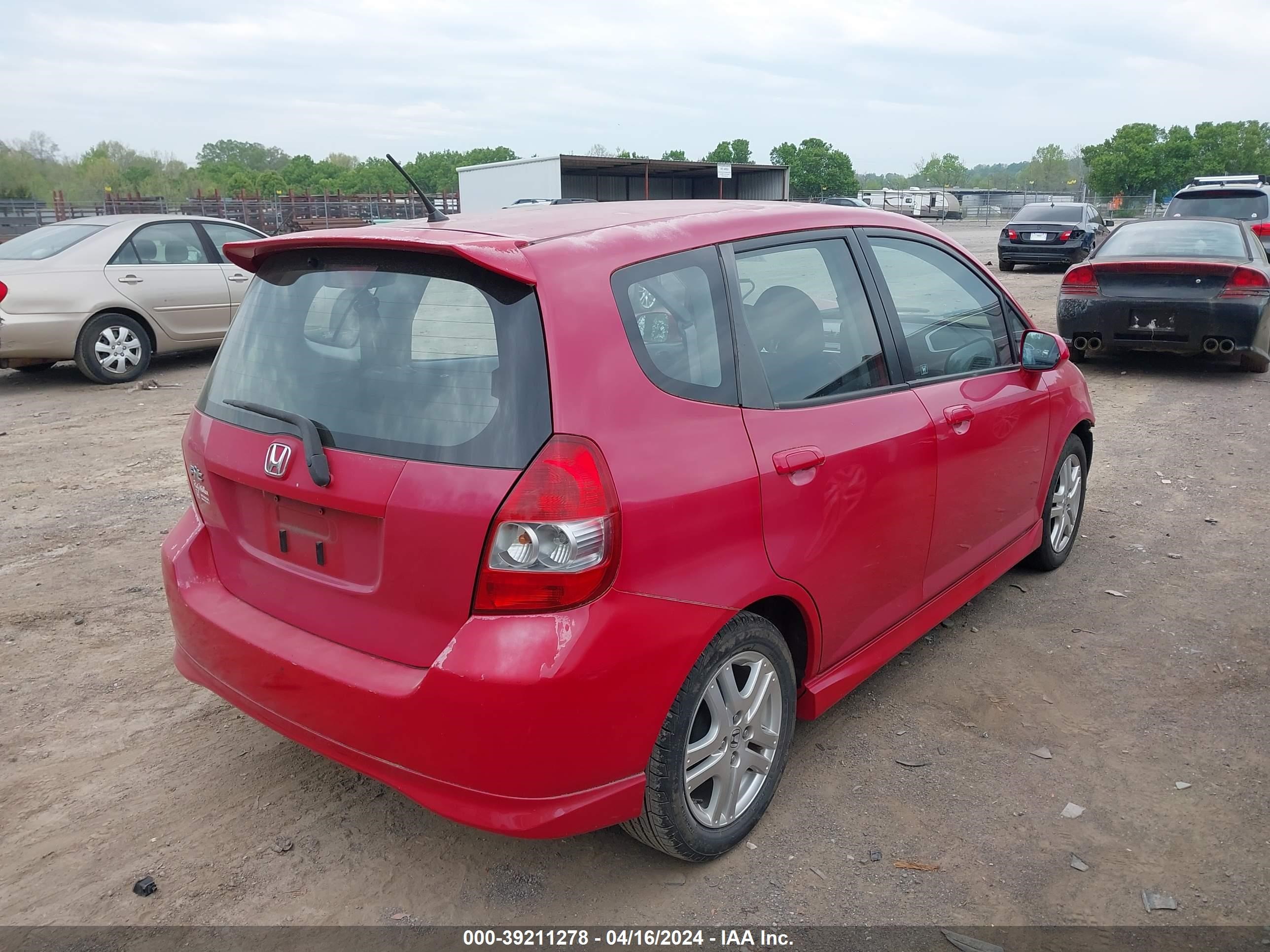 Photo 3 VIN: JHMGD38688S051564 - HONDA FIT 