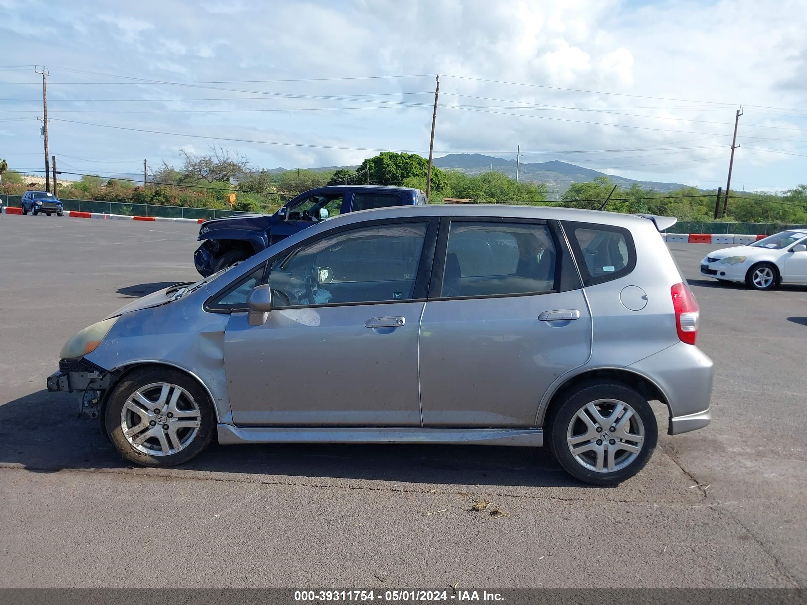 Photo 14 VIN: JHMGD38697S065617 - HONDA FIT 