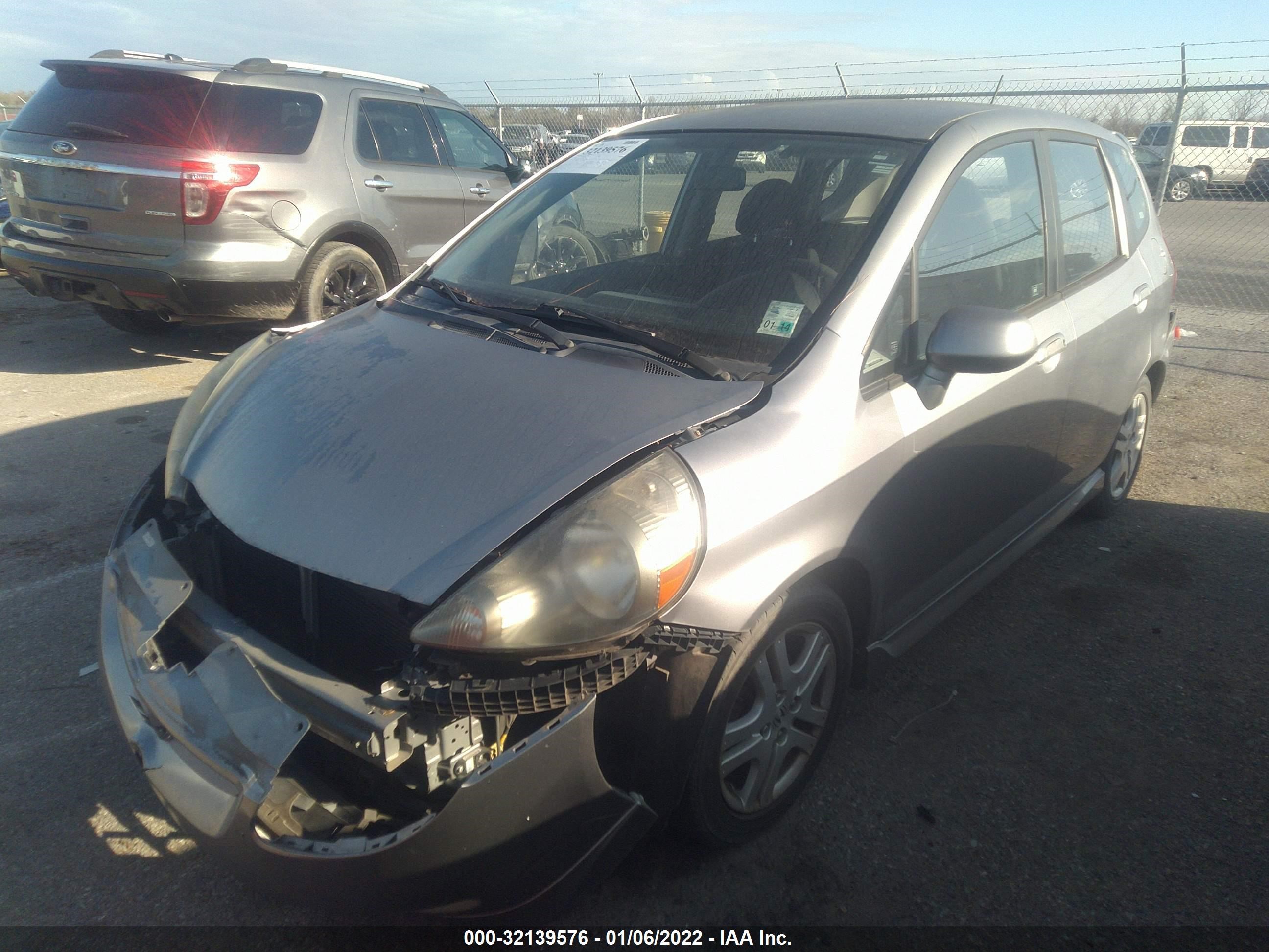 Photo 1 VIN: JHMGD38698S073007 - HONDA FIT 