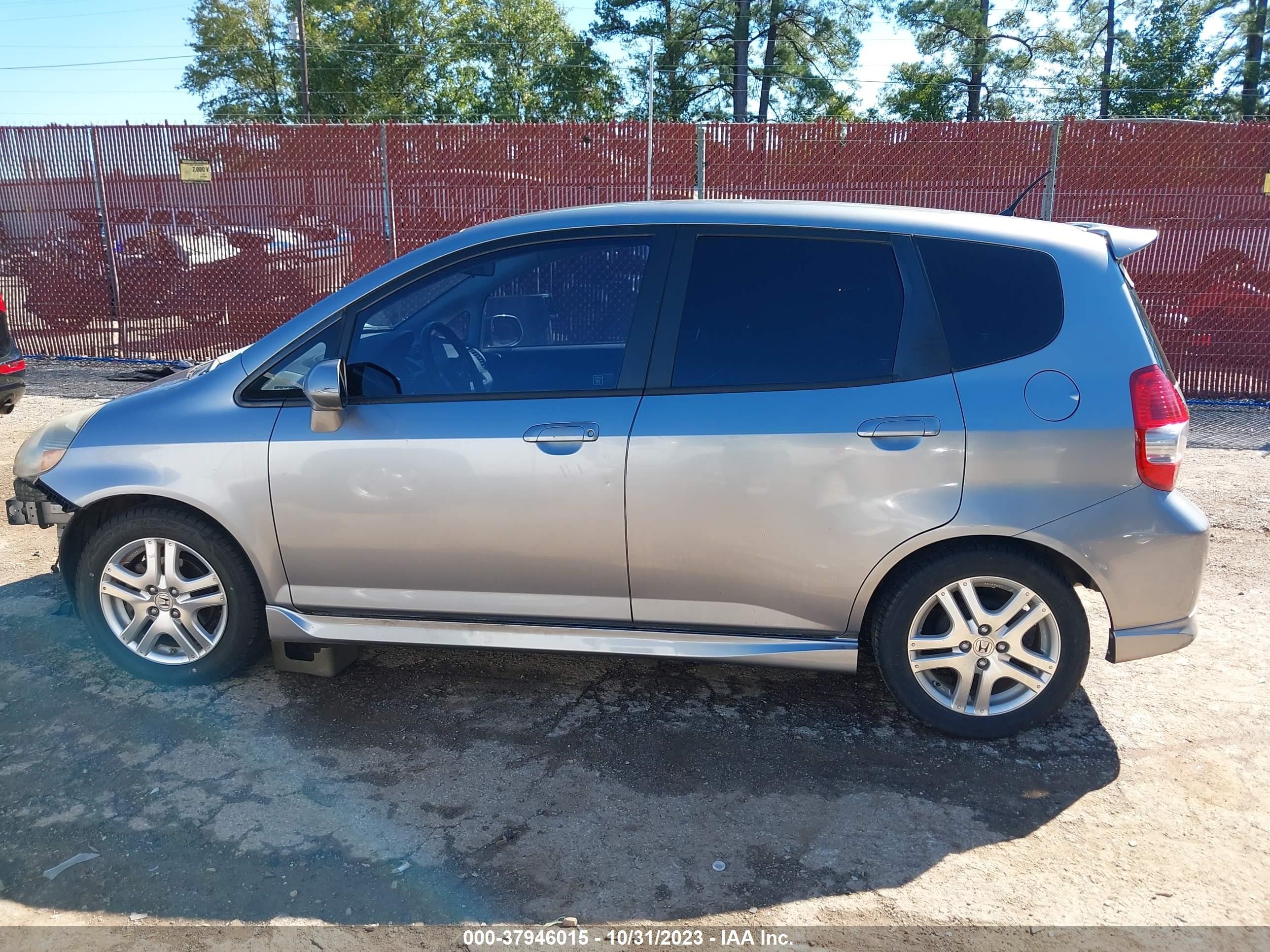 Photo 14 VIN: JHMGD386X8S030733 - HONDA FIT 