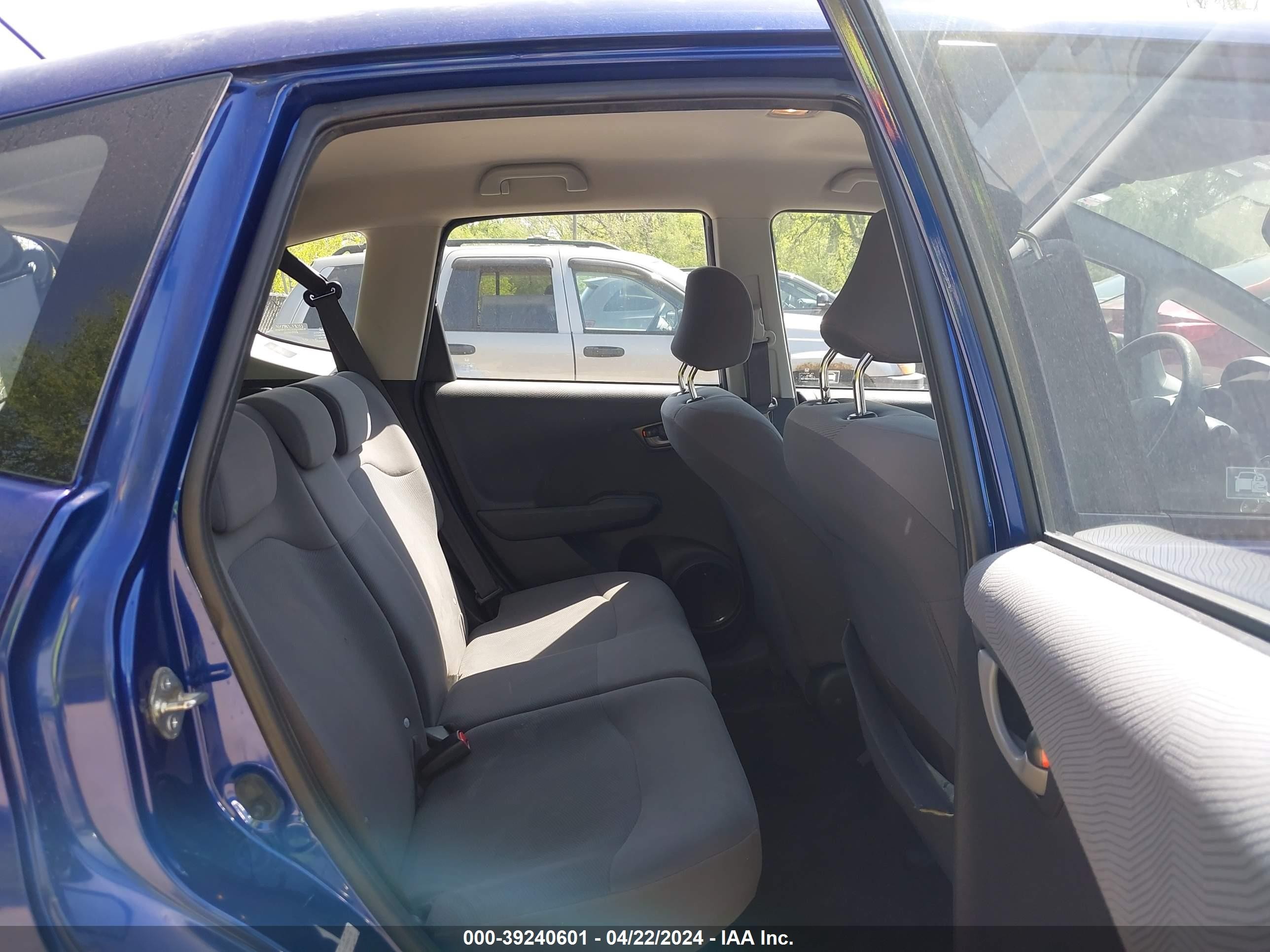 Photo 7 VIN: JHMGE87229S051120 - HONDA FIT 