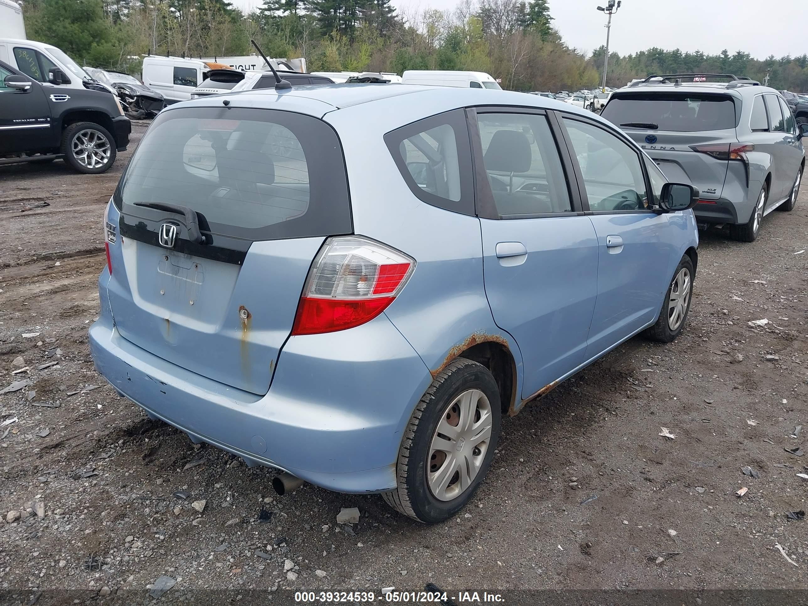 Photo 3 VIN: JHMGE87269S039469 - HONDA FIT 