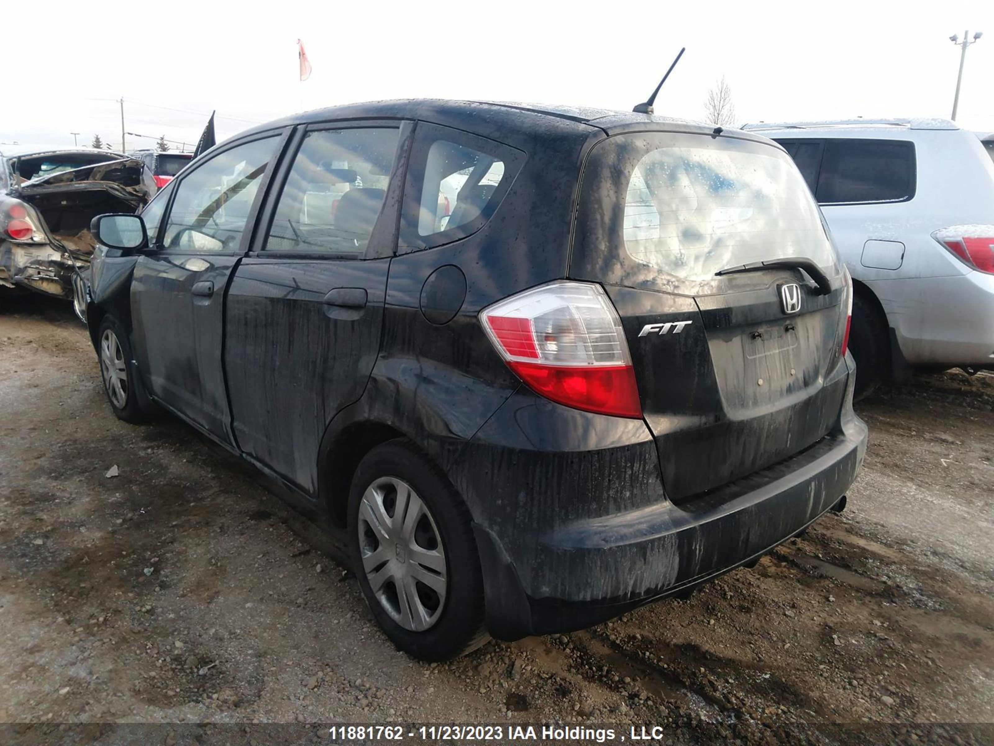 Photo 2 VIN: JHMGE872X9S809303 - HONDA FIT 