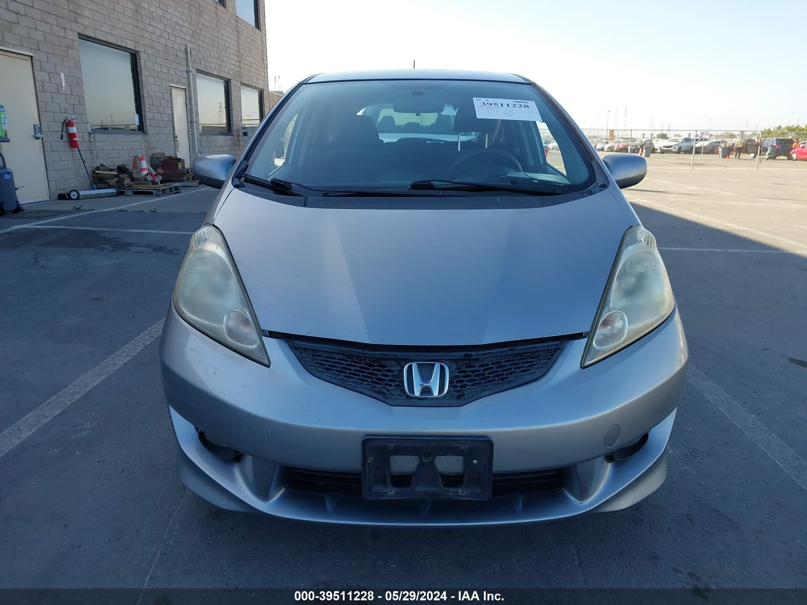 Photo 11 VIN: JHMGE87479S058811 - HONDA FIT 