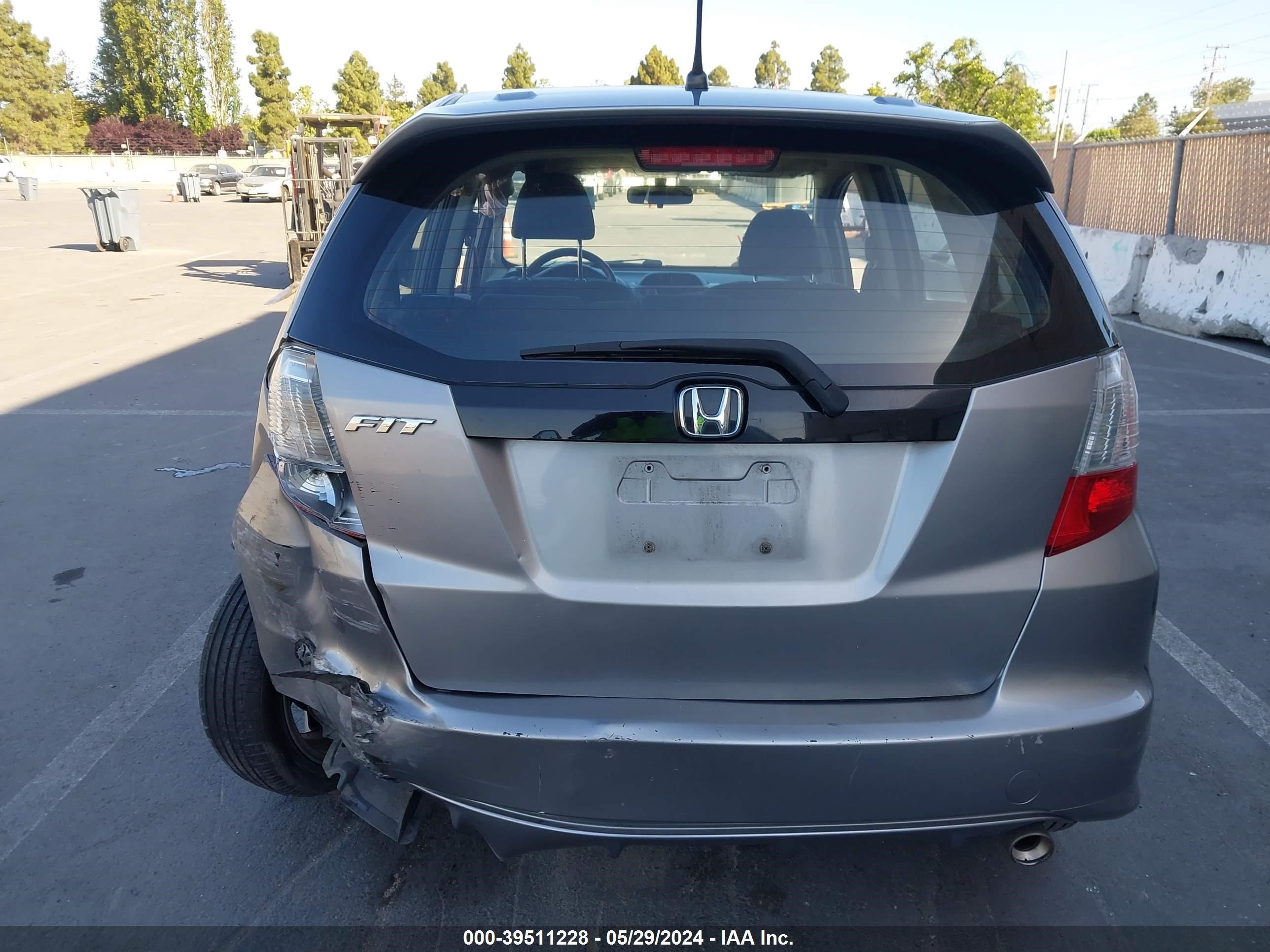 Photo 15 VIN: JHMGE87479S058811 - HONDA FIT 