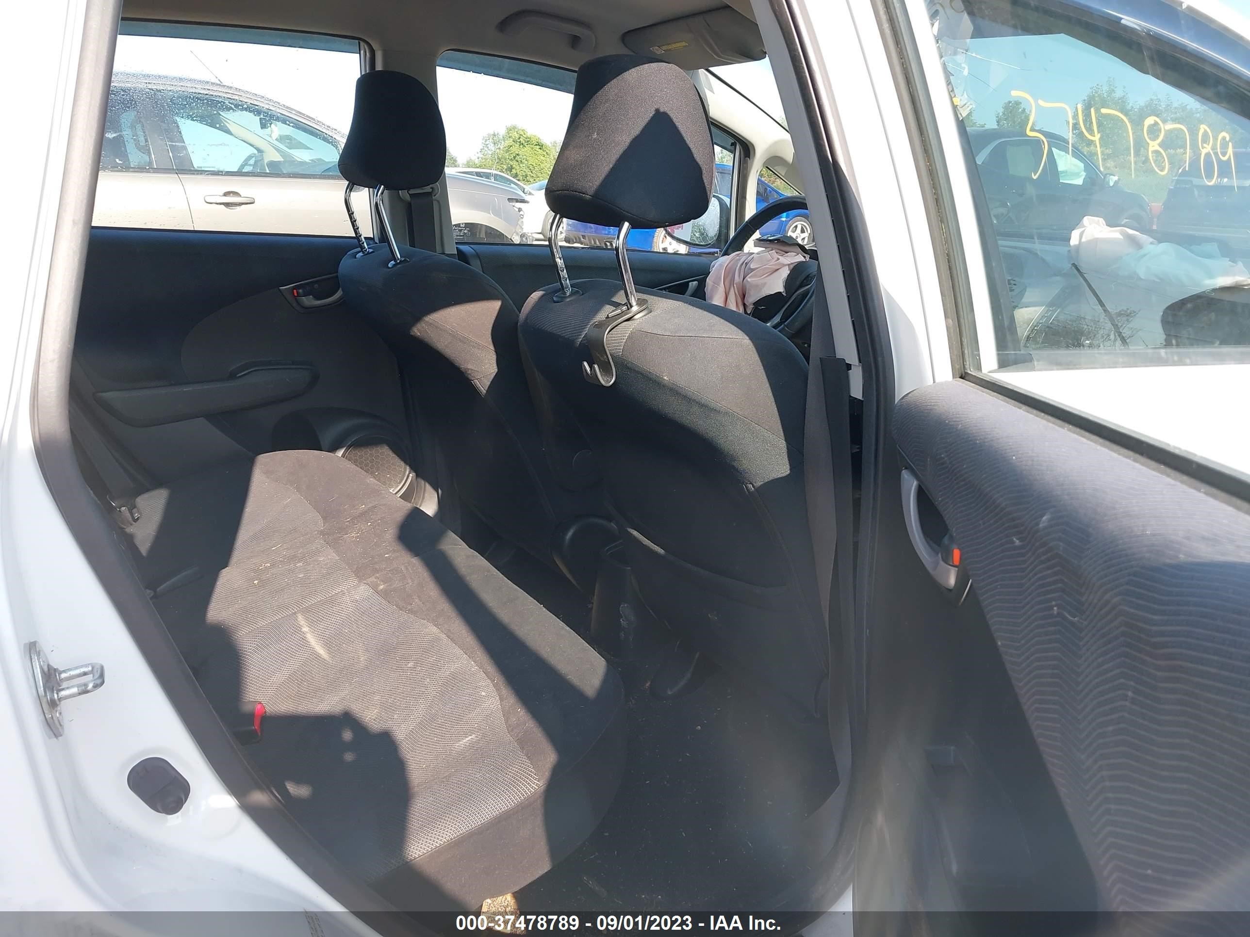 Photo 7 VIN: JHMGE87679S013658 - HONDA FIT 