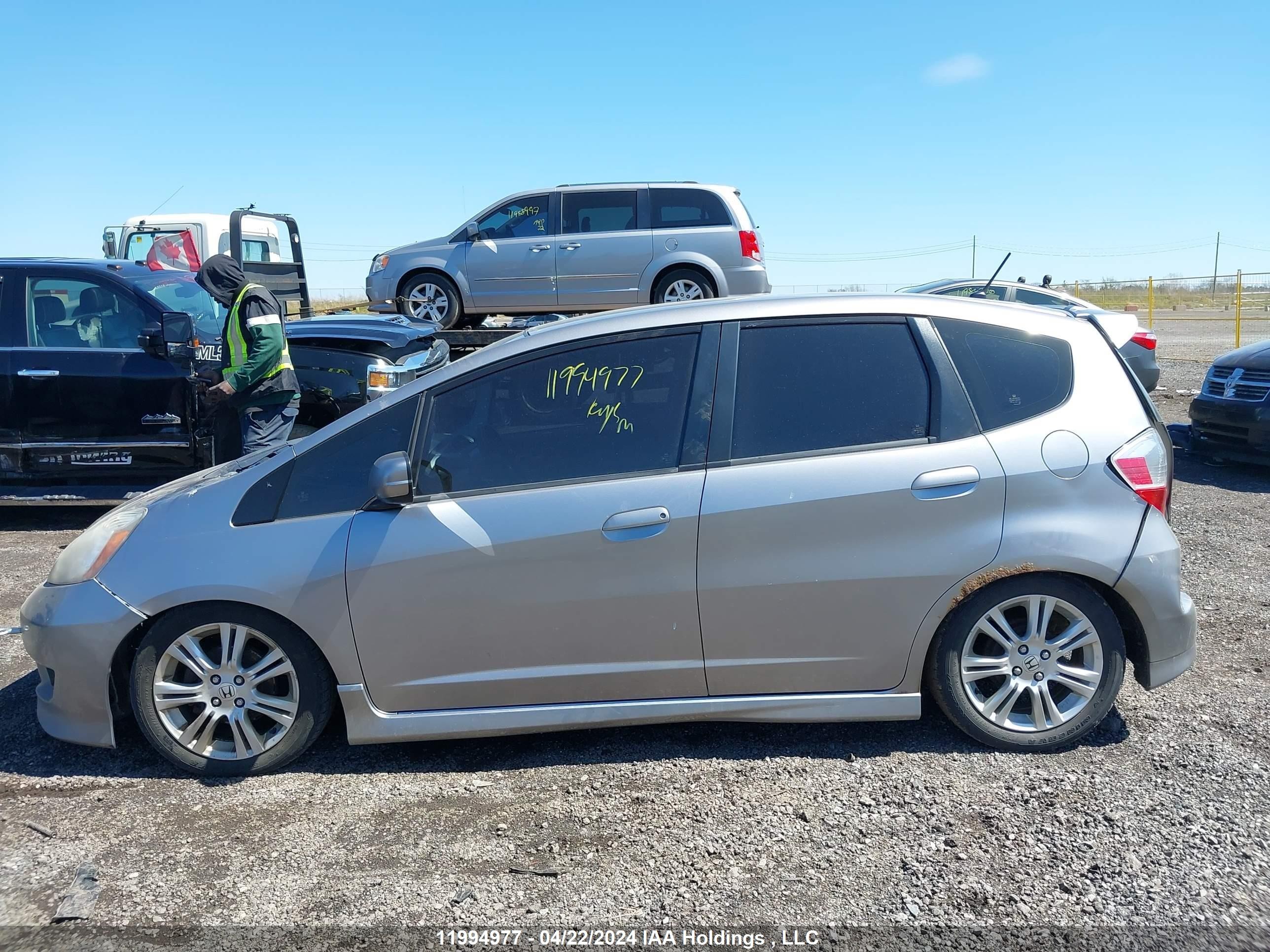 Photo 13 VIN: JHMGE87849S804490 - HONDA FIT 