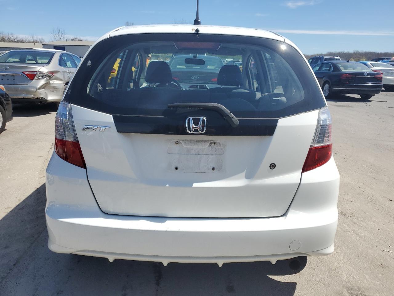 Photo 5 VIN: JHMGE88269S049692 - HONDA FIT 