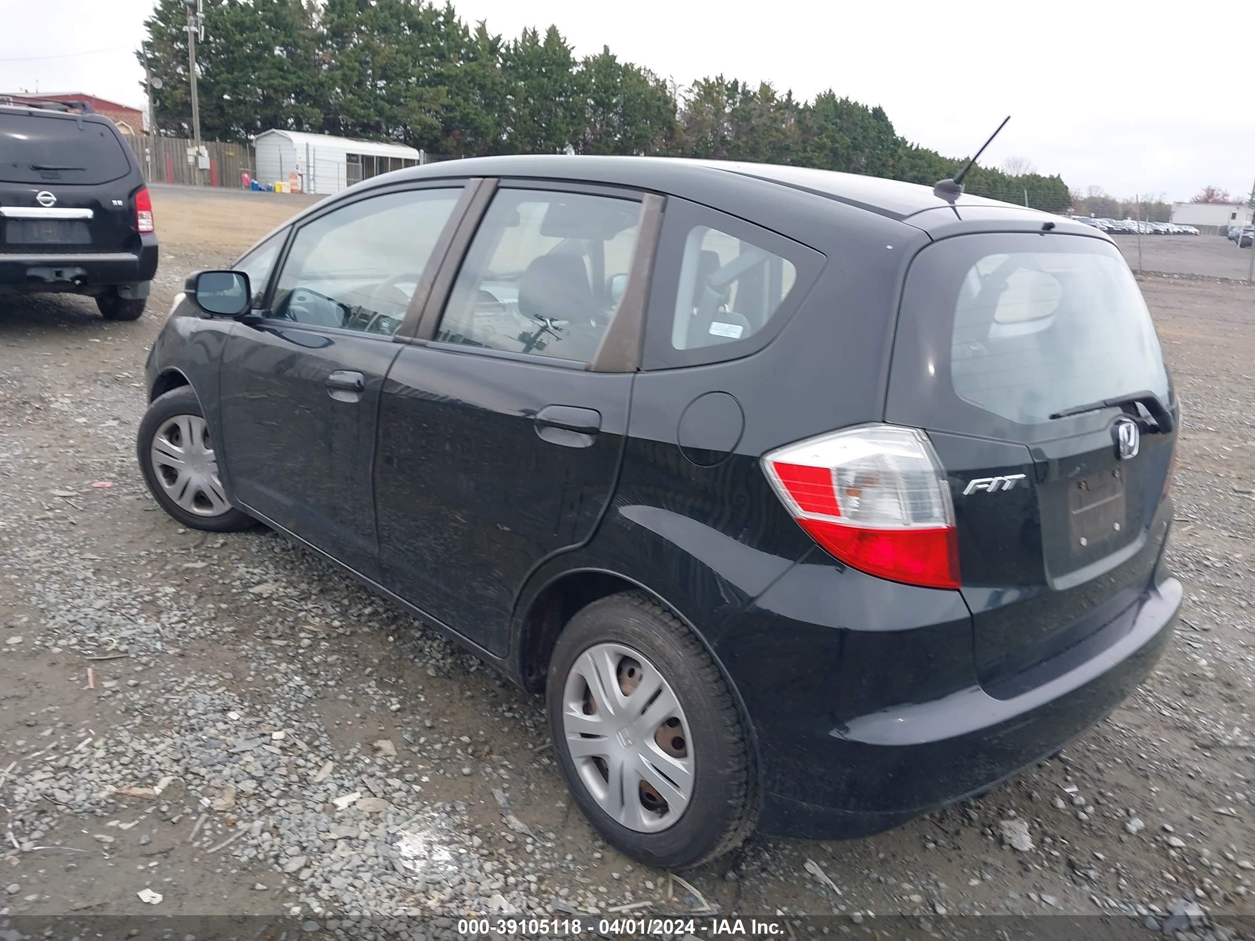 Photo 2 VIN: JHMGE88289S022798 - HONDA FIT 