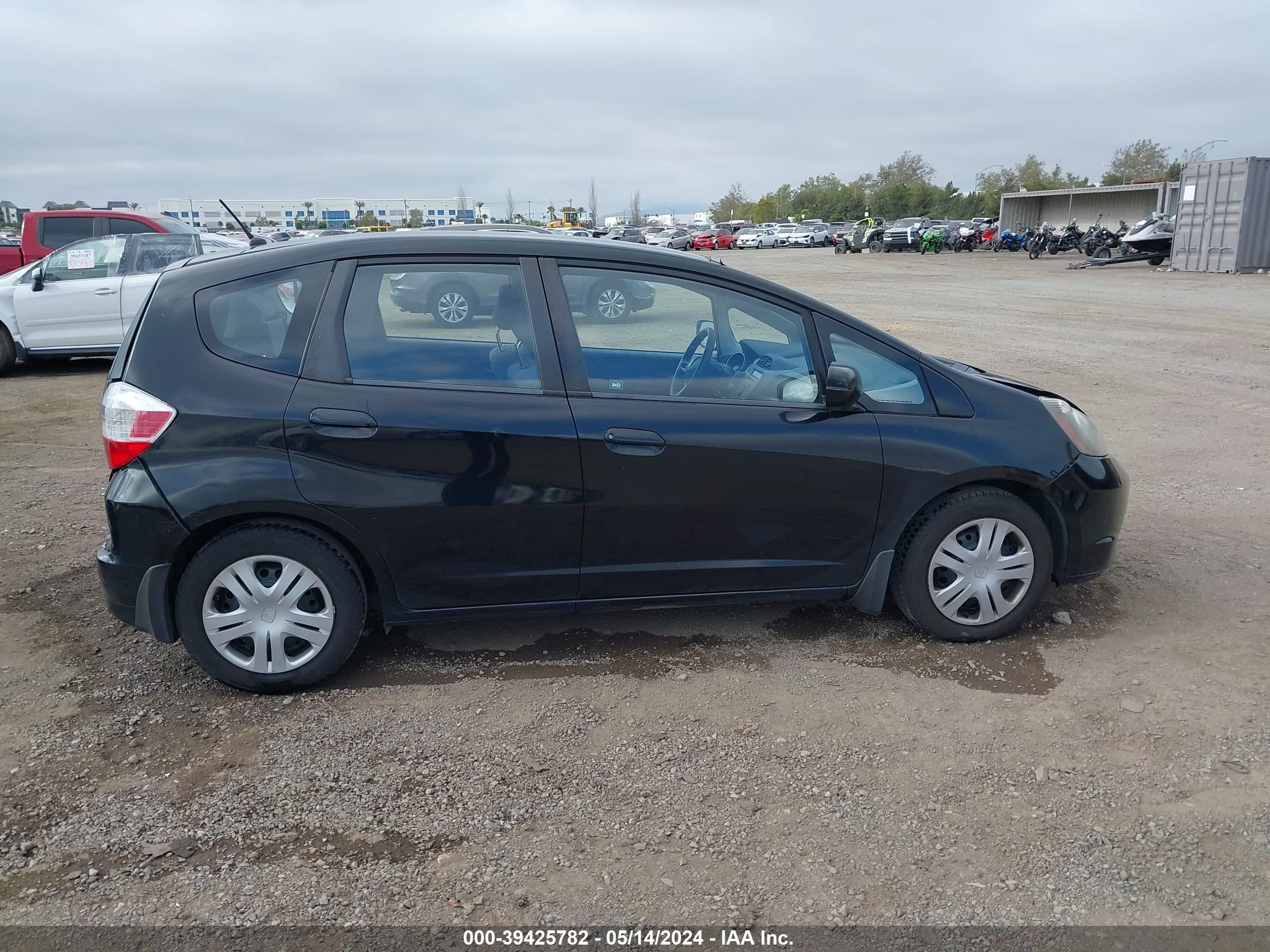 Photo 12 VIN: JHMGE88299S020672 - HONDA FIT 