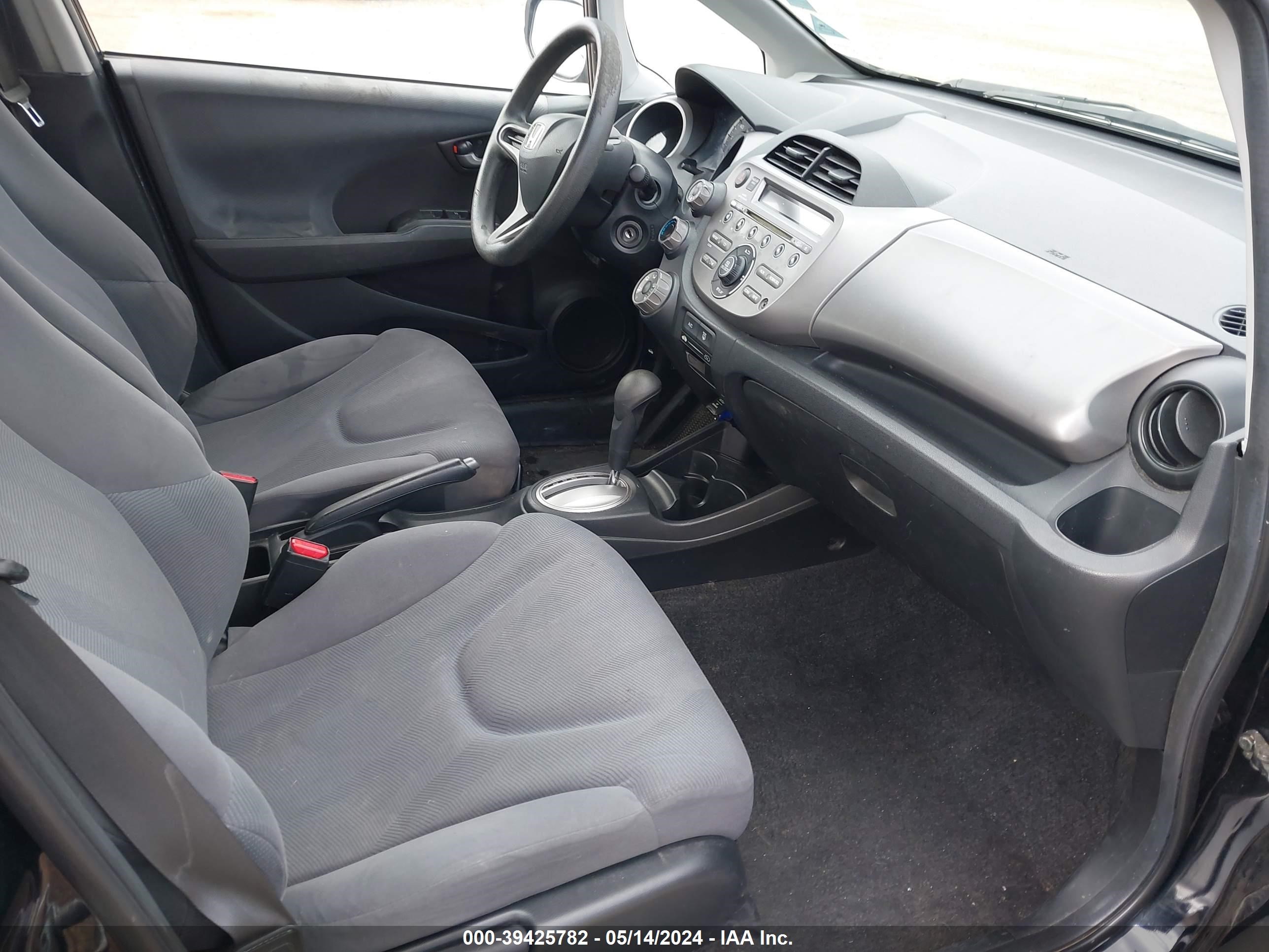 Photo 4 VIN: JHMGE88299S020672 - HONDA FIT 