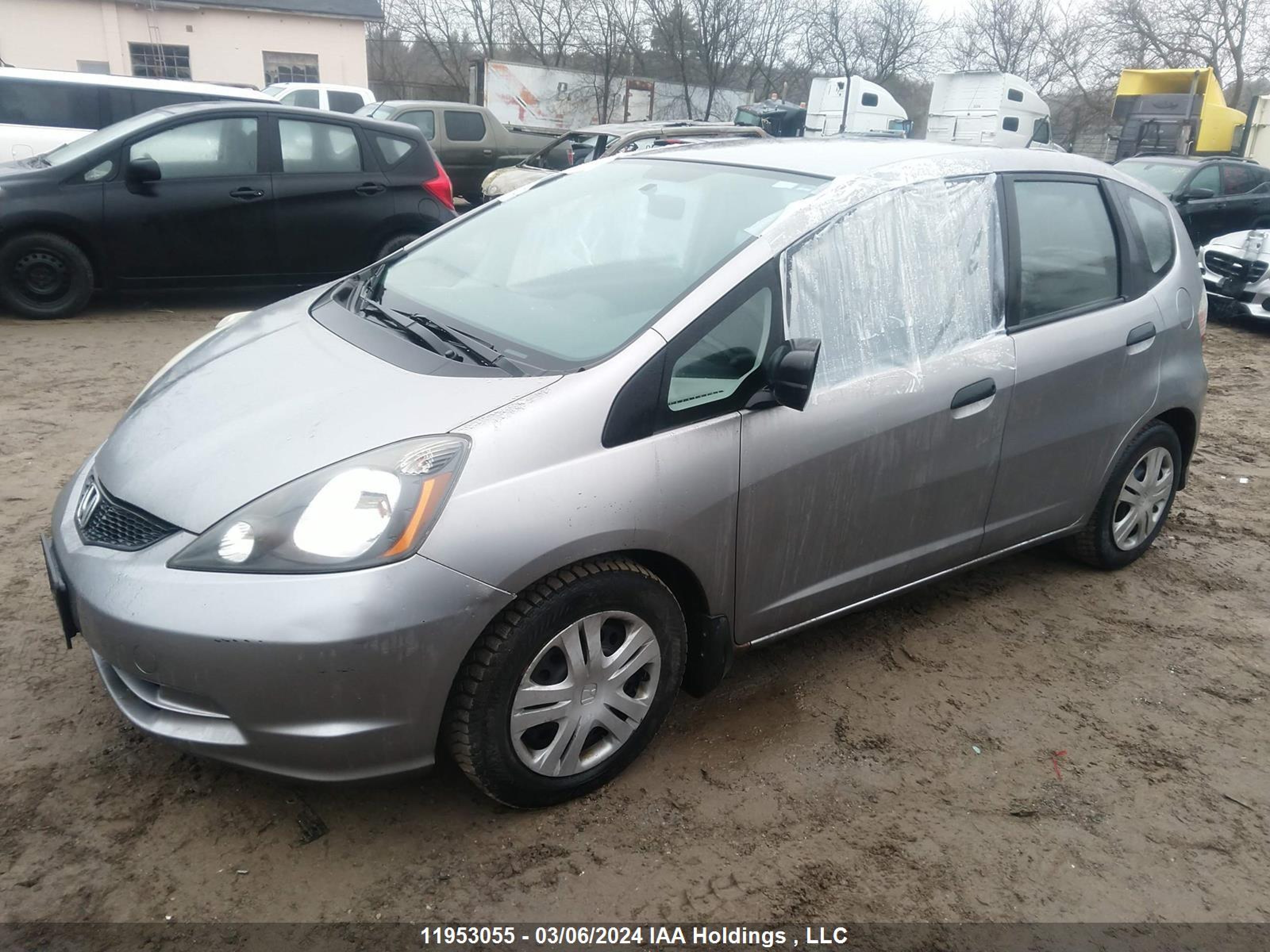 Photo 1 VIN: JHMGE88329S812770 - HONDA FIT 