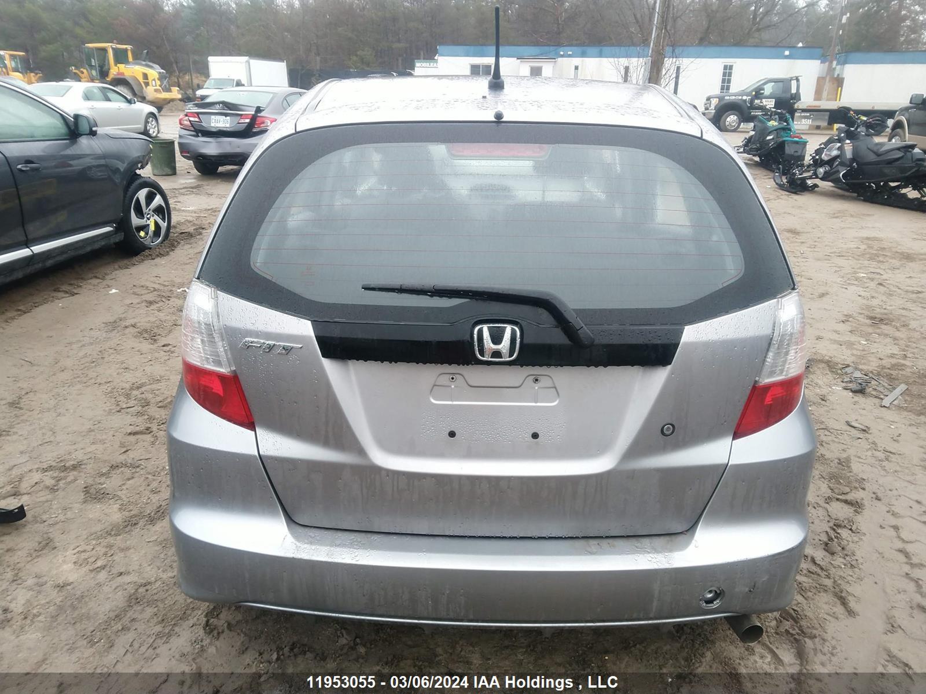 Photo 16 VIN: JHMGE88329S812770 - HONDA FIT 