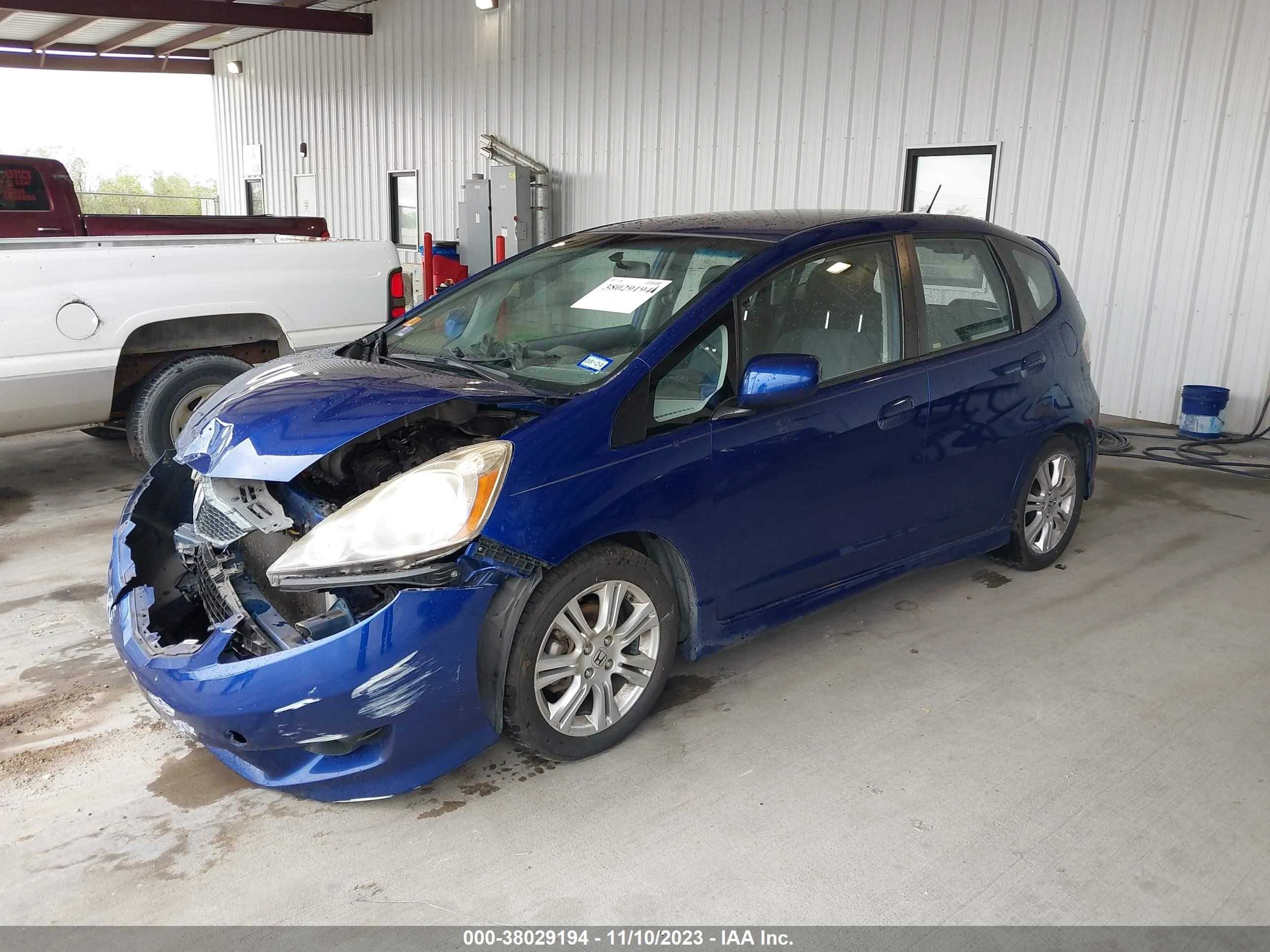 Photo 1 VIN: JHMGE88429C001747 - HONDA FIT 