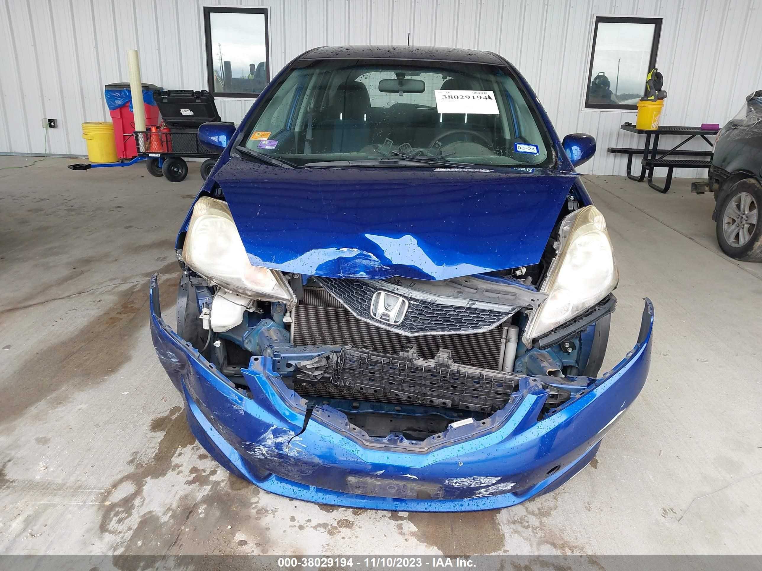 Photo 11 VIN: JHMGE88429C001747 - HONDA FIT 