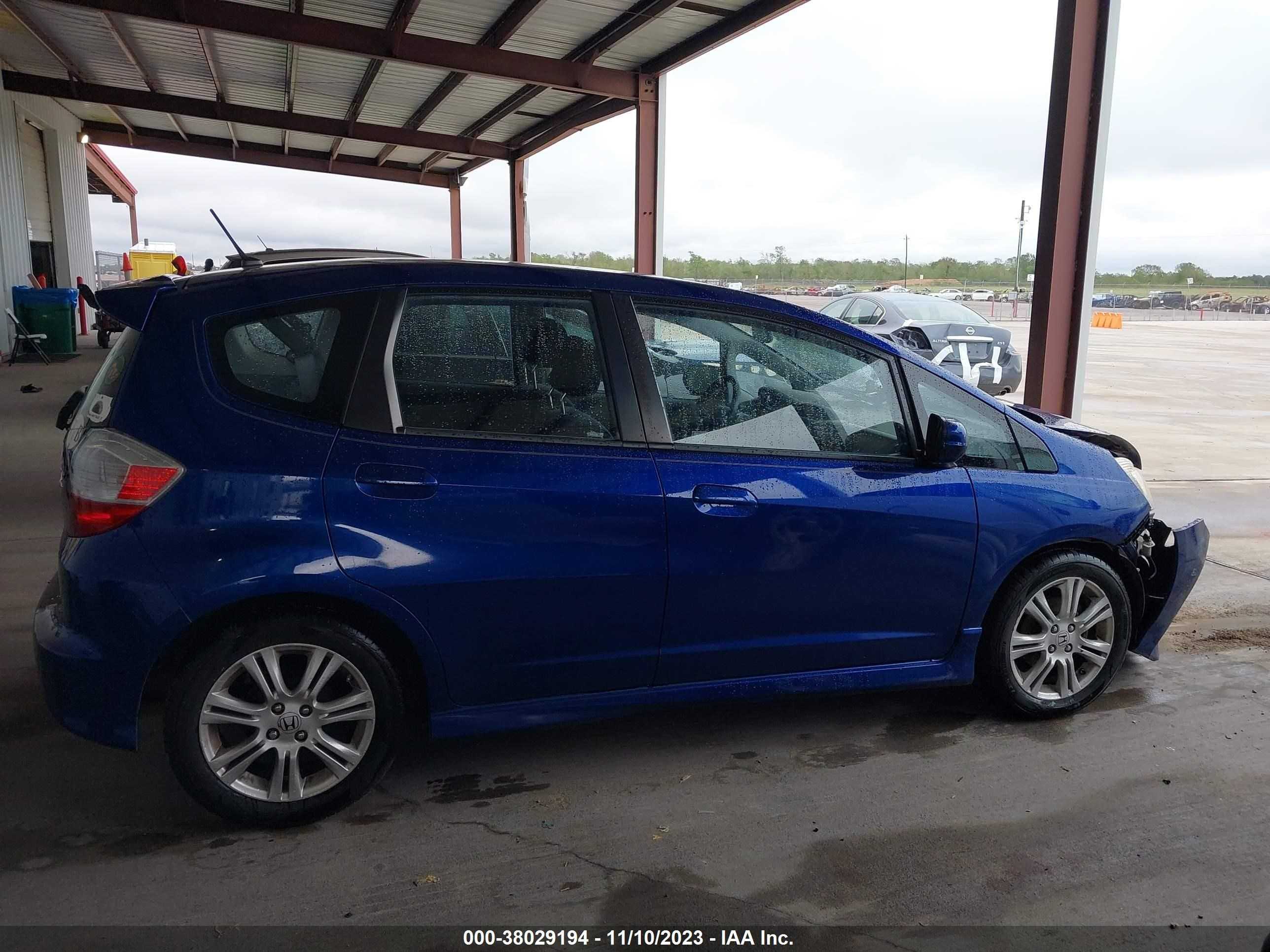 Photo 12 VIN: JHMGE88429C001747 - HONDA FIT 