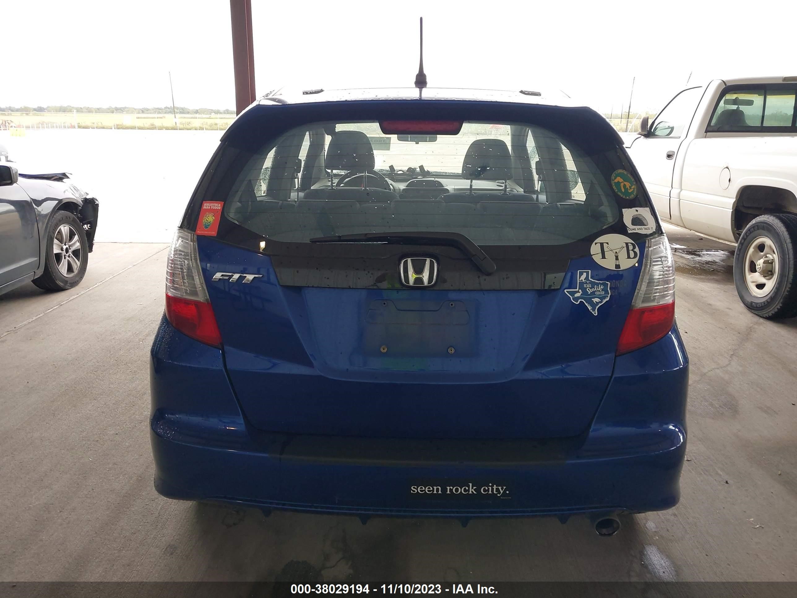 Photo 15 VIN: JHMGE88429C001747 - HONDA FIT 