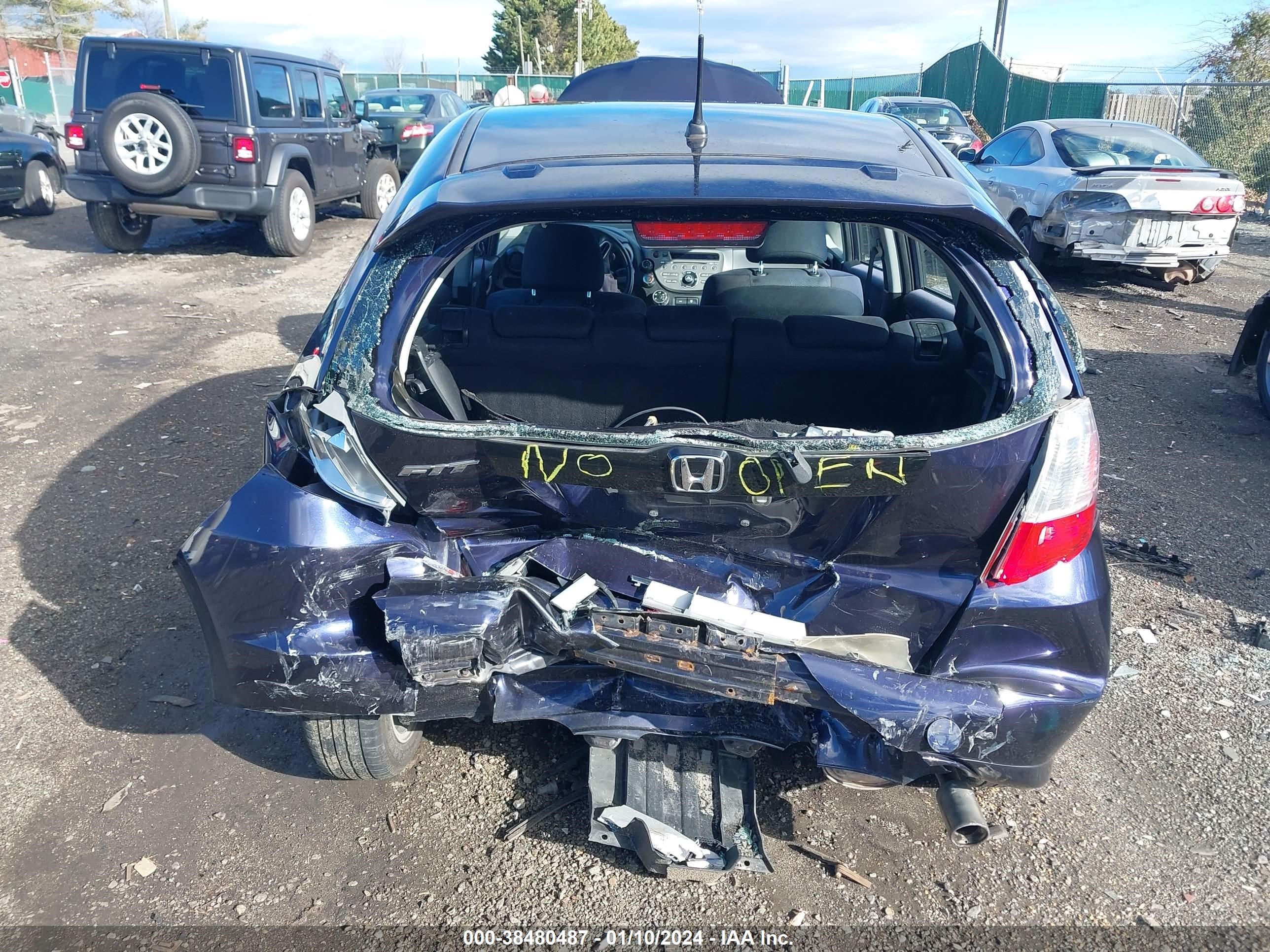 Photo 16 VIN: JHMGE88429S012690 - HONDA FIT 