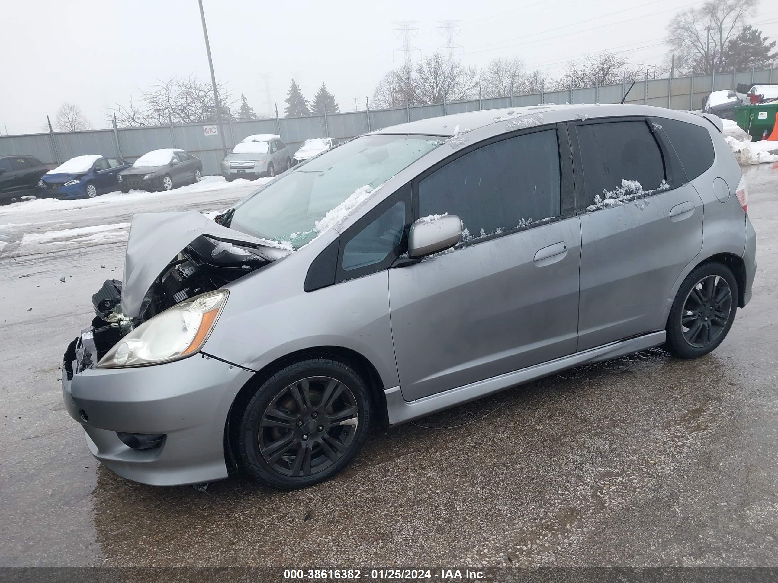 Photo 1 VIN: JHMGE88439S001813 - HONDA FIT 