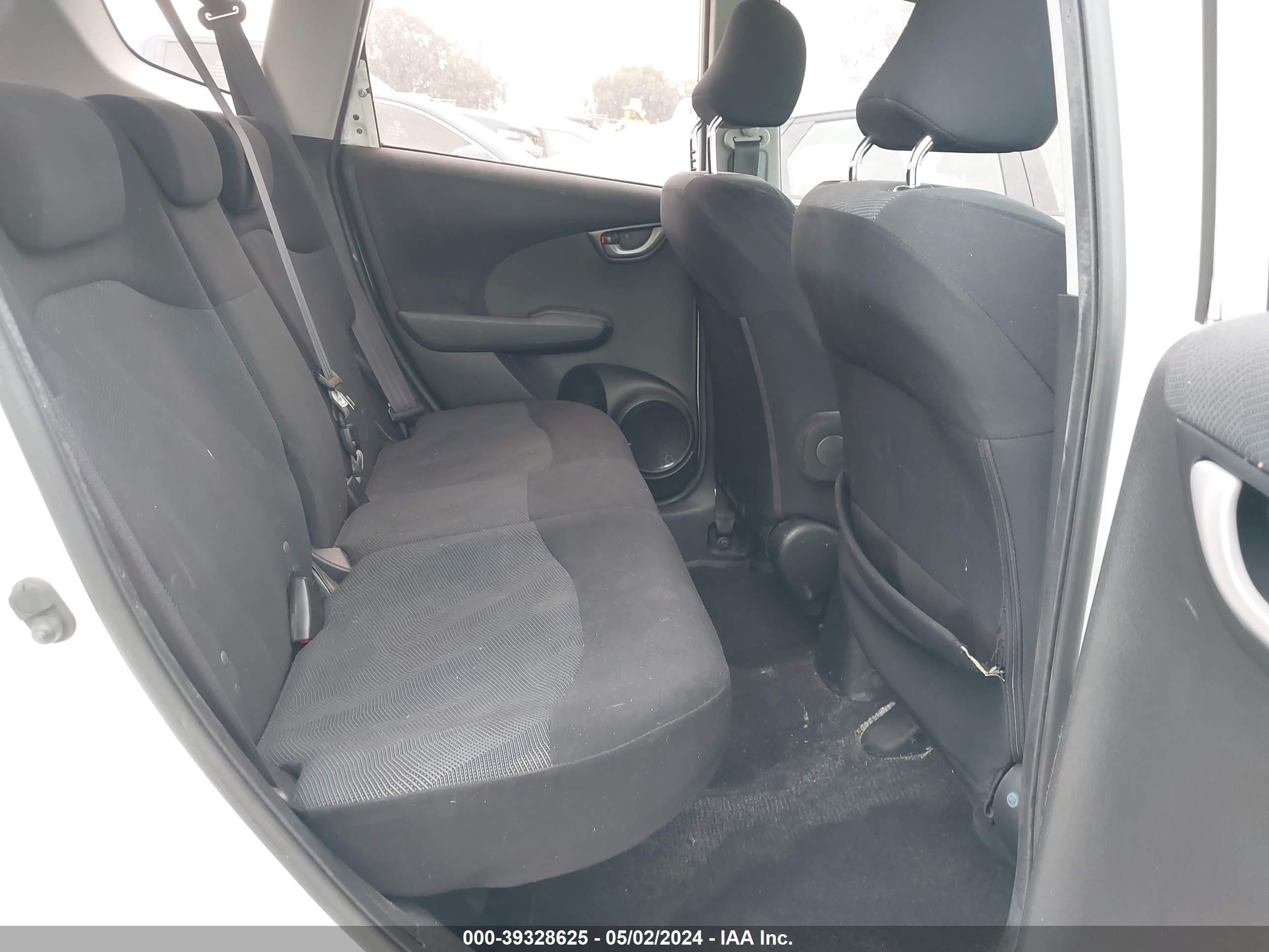 Photo 7 VIN: JHMGE88439S060358 - HONDA FIT 