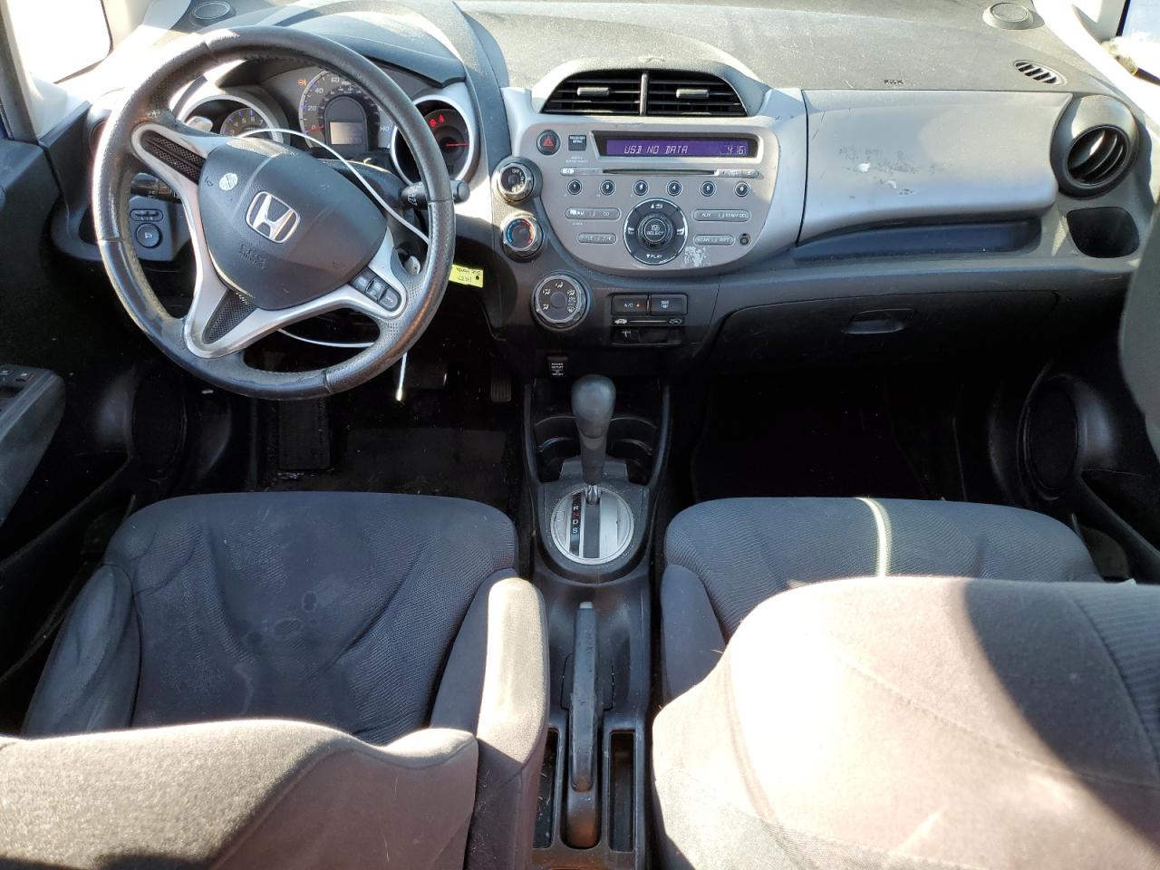 Photo 7 VIN: JHMGE88439S064197 - HONDA FIT 