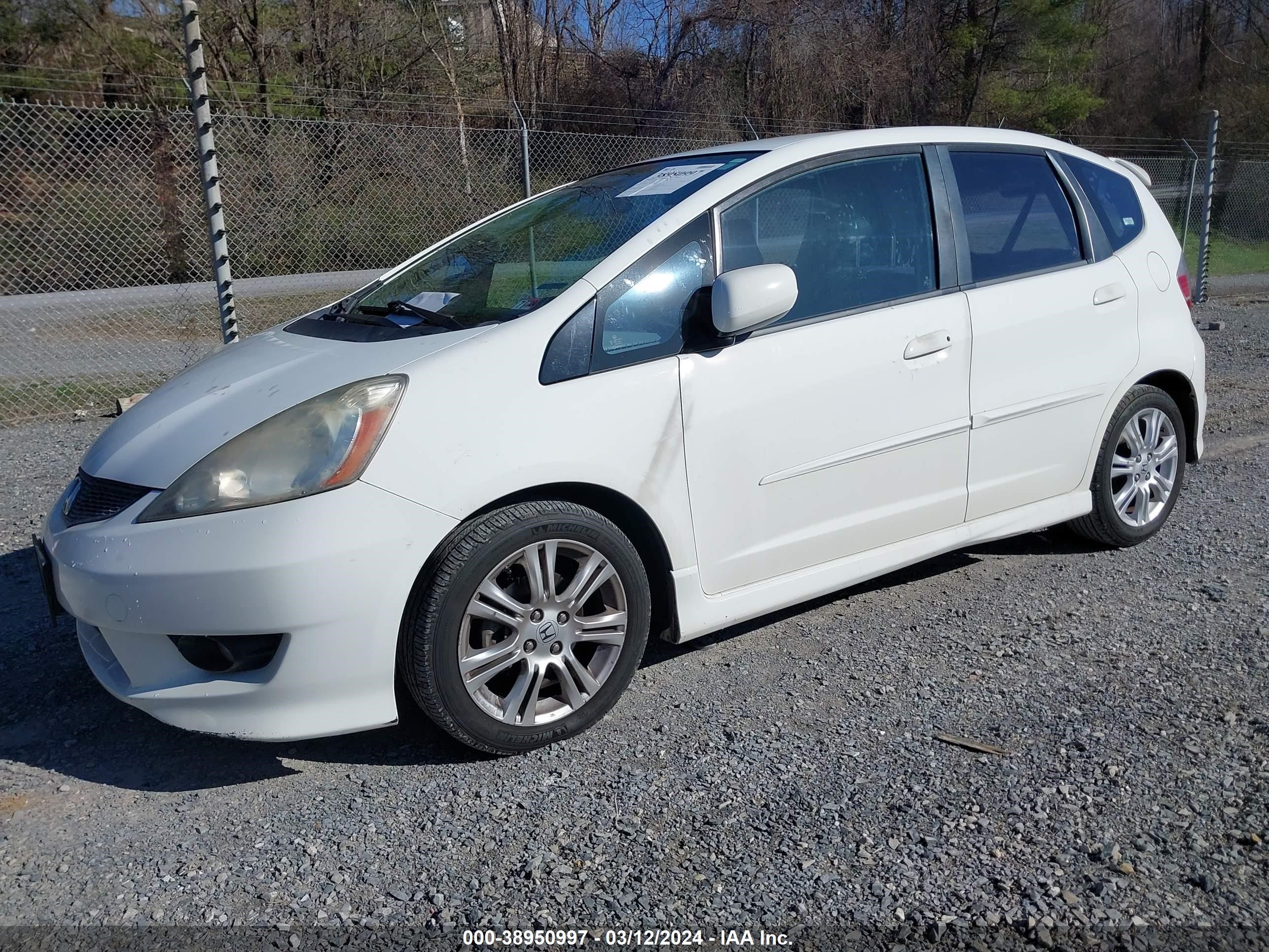 Photo 1 VIN: JHMGE88459S056408 - HONDA FIT 