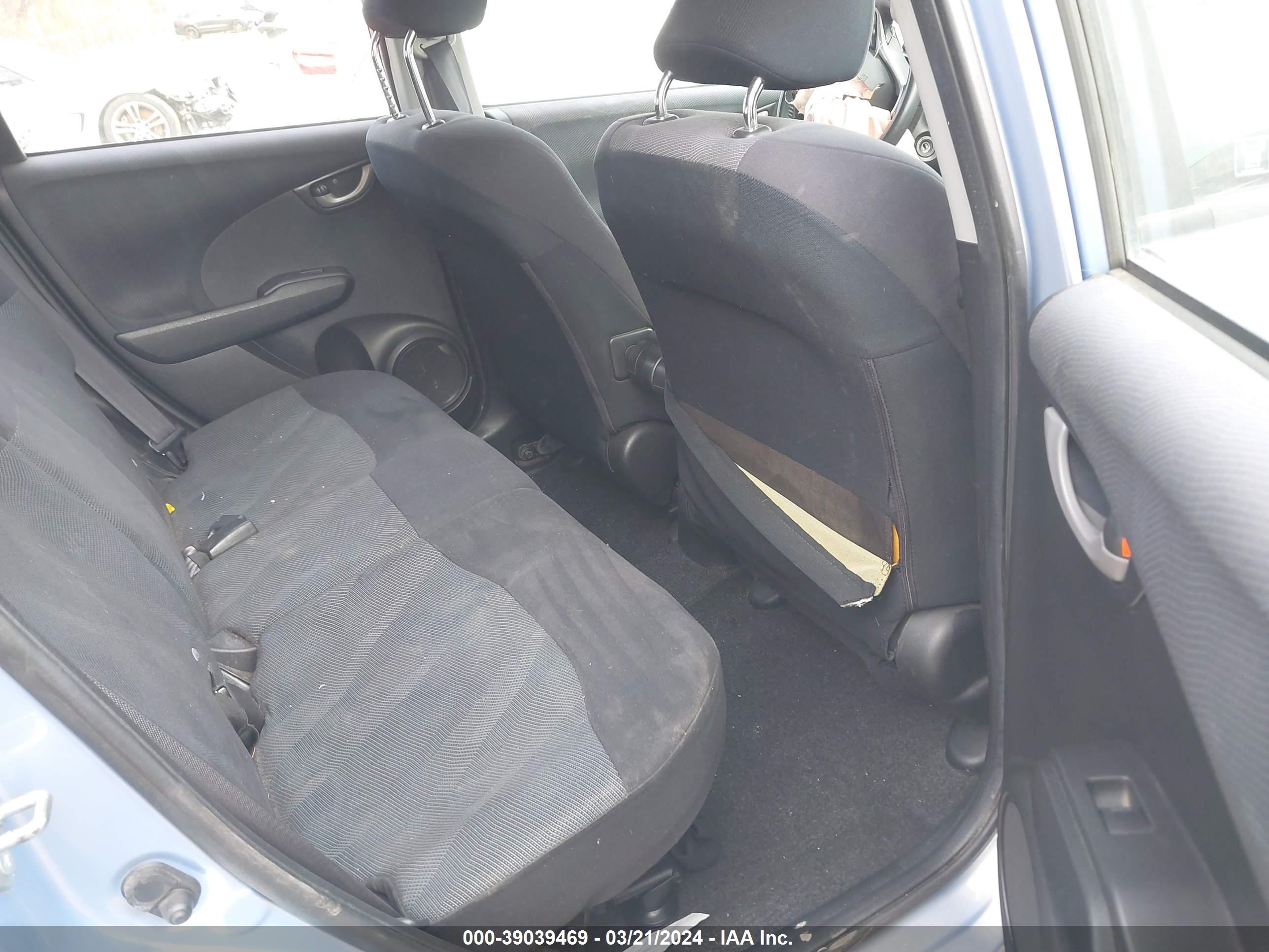 Photo 7 VIN: JHMGE88469S054313 - HONDA FIT 