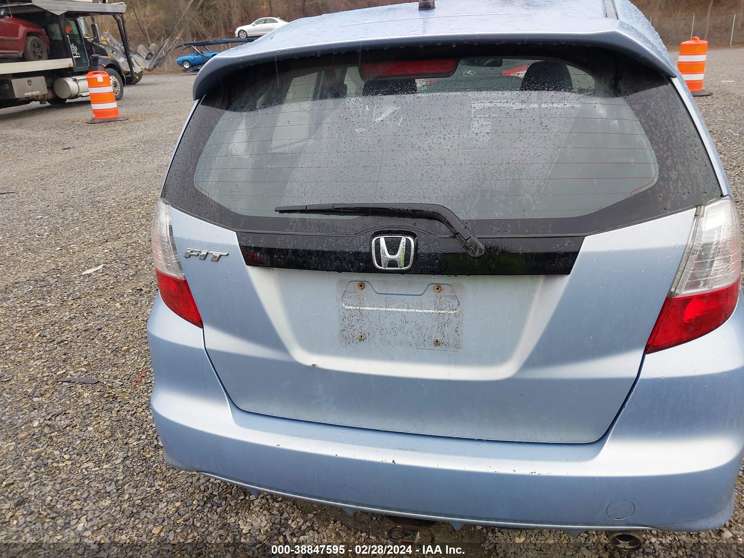 Photo 15 VIN: JHMGE88489S047380 - HONDA FIT 