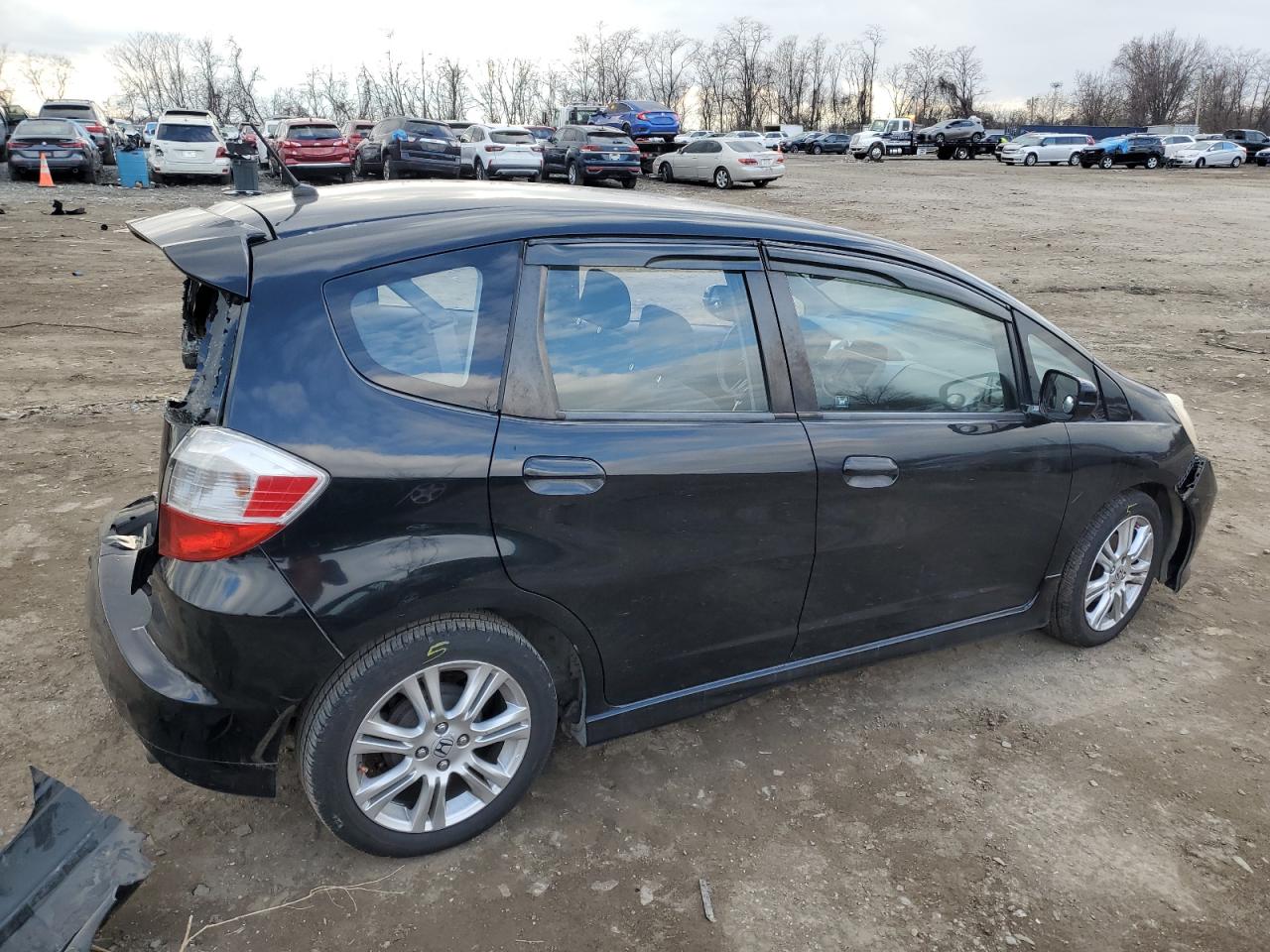 Photo 2 VIN: JHMGE884X9S029883 - HONDA FIT 