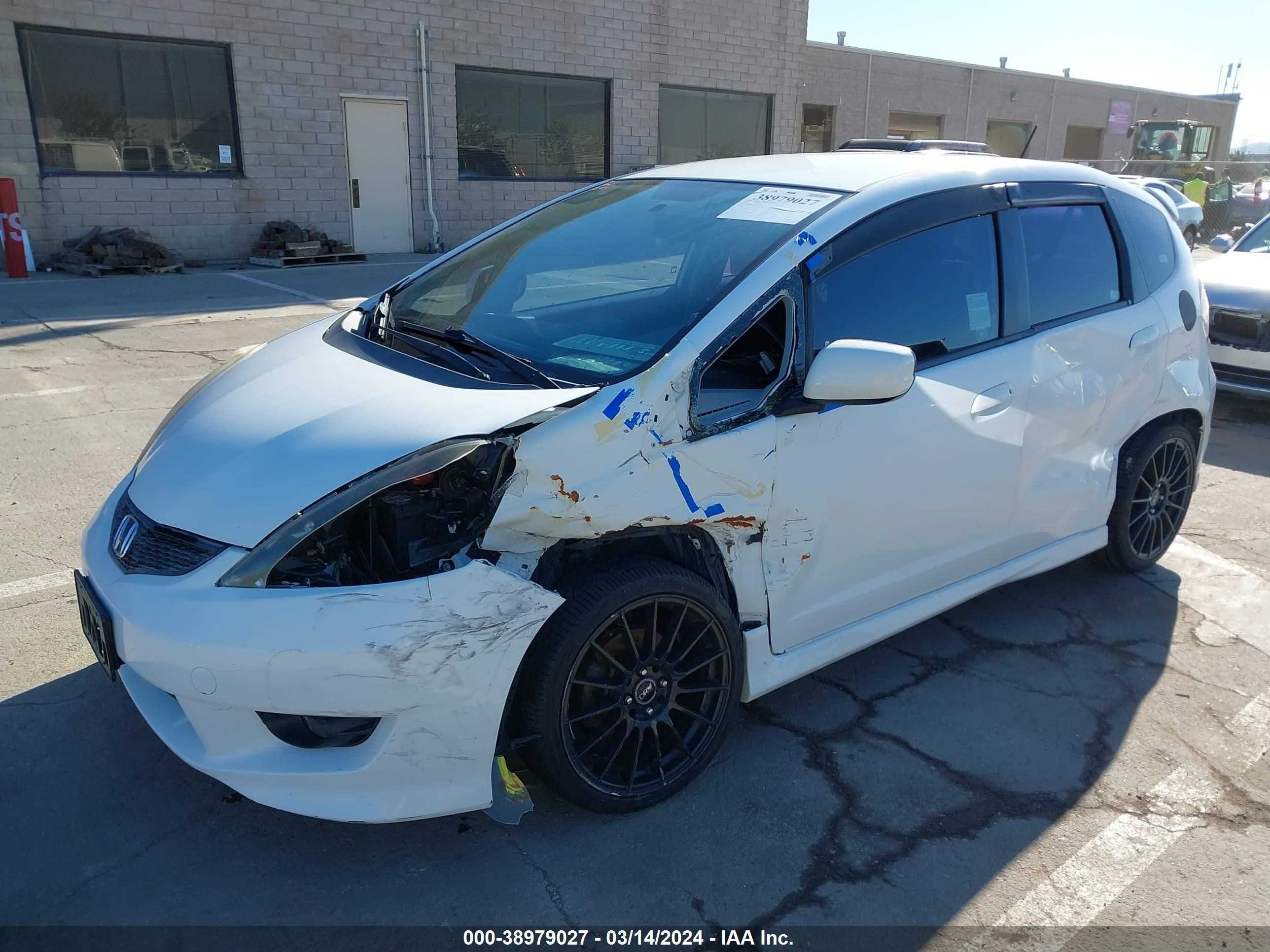 Photo 1 VIN: JHMGE884X9S045131 - HONDA FIT 