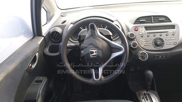 Photo 13 VIN: JHMGE8852BS400033 - HONDA JAZZ 