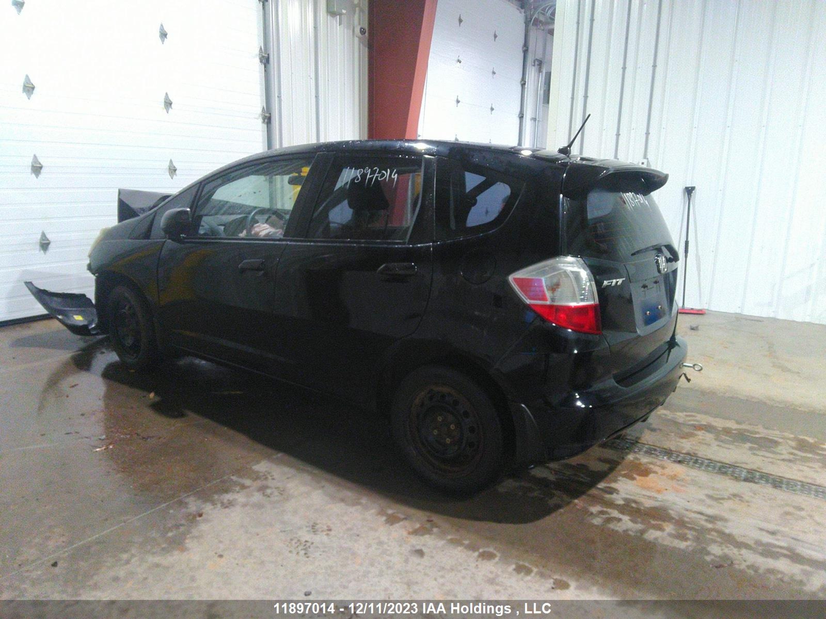 Photo 2 VIN: JHMGE88599S810158 - HONDA FIT 