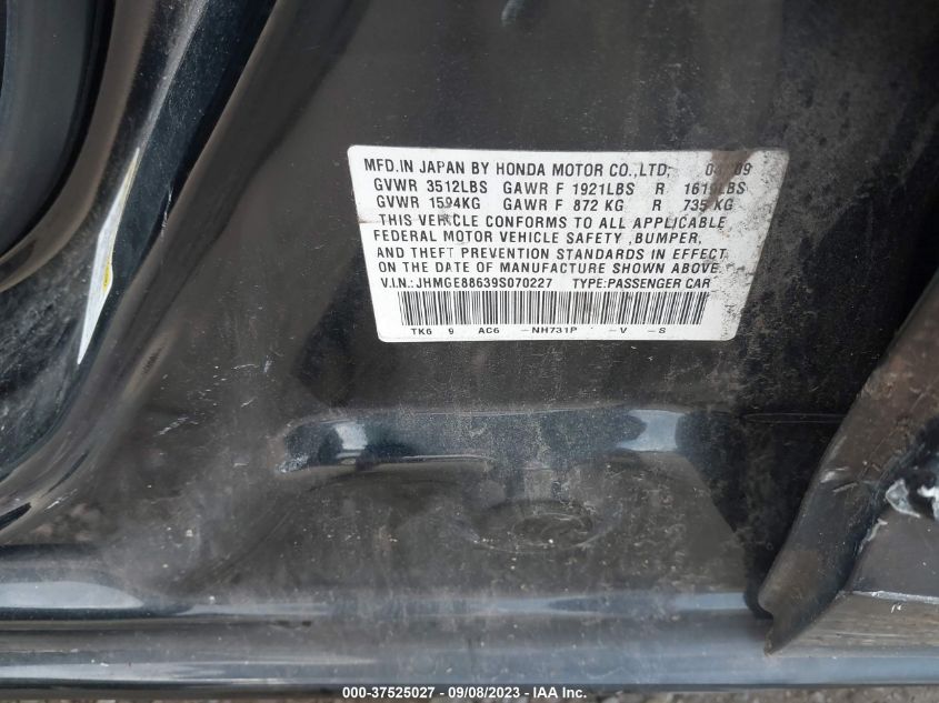 Photo 8 VIN: JHMGE88639S070227 - HONDA FIT 