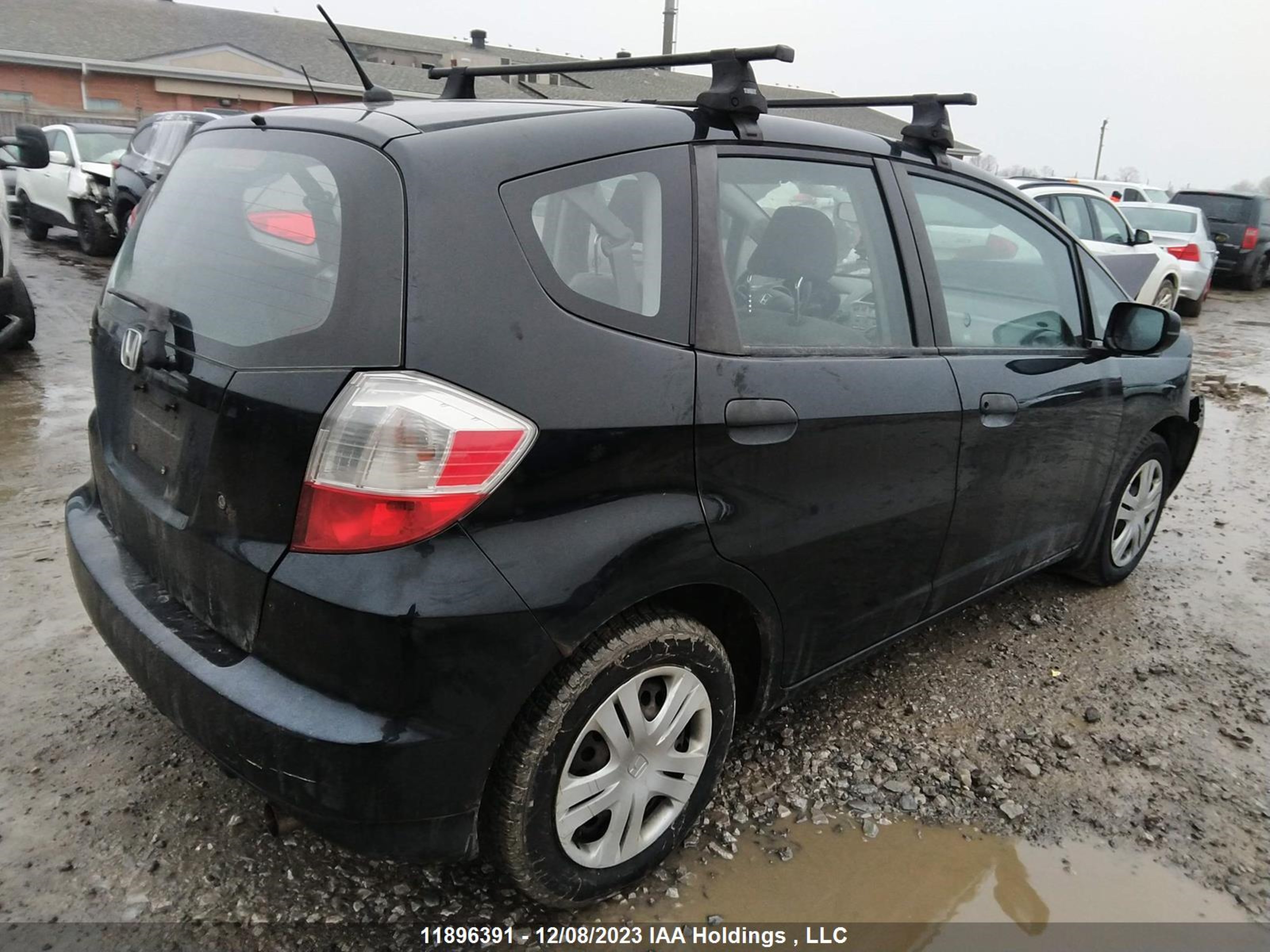 Photo 3 VIN: JHMGE8G20AS800985 - HONDA FIT 