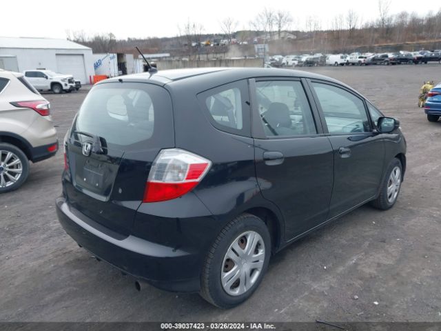 Photo 3 VIN: JHMGE8G22AS013990 - HONDA FIT 