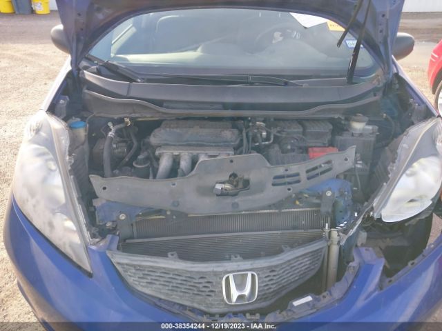 Photo 9 VIN: JHMGE8G23AS008605 - HONDA FIT 