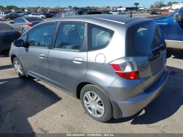 Photo 2 VIN: JHMGE8G25AC003562 - HONDA FIT 