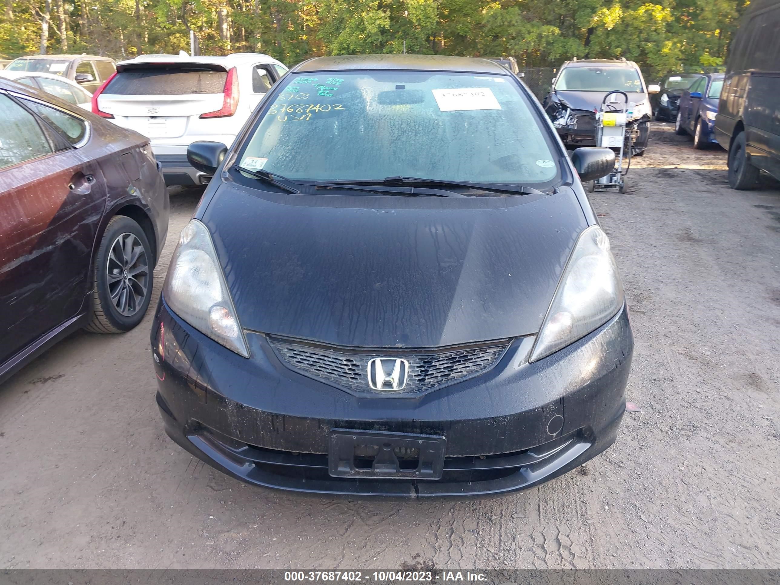 Photo 11 VIN: JHMGE8G25AC034004 - HONDA FIT 