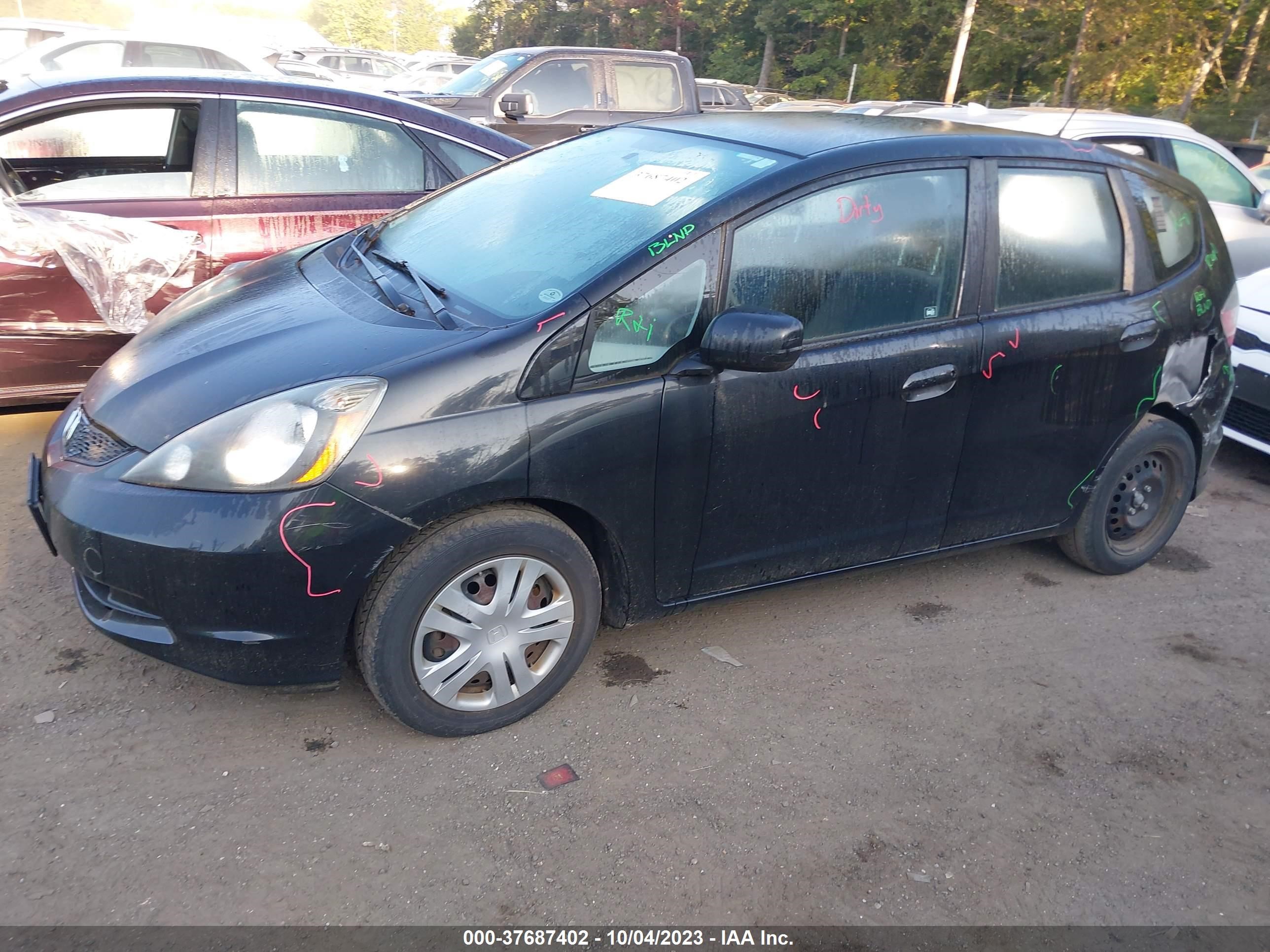 Photo 13 VIN: JHMGE8G25AC034004 - HONDA FIT 