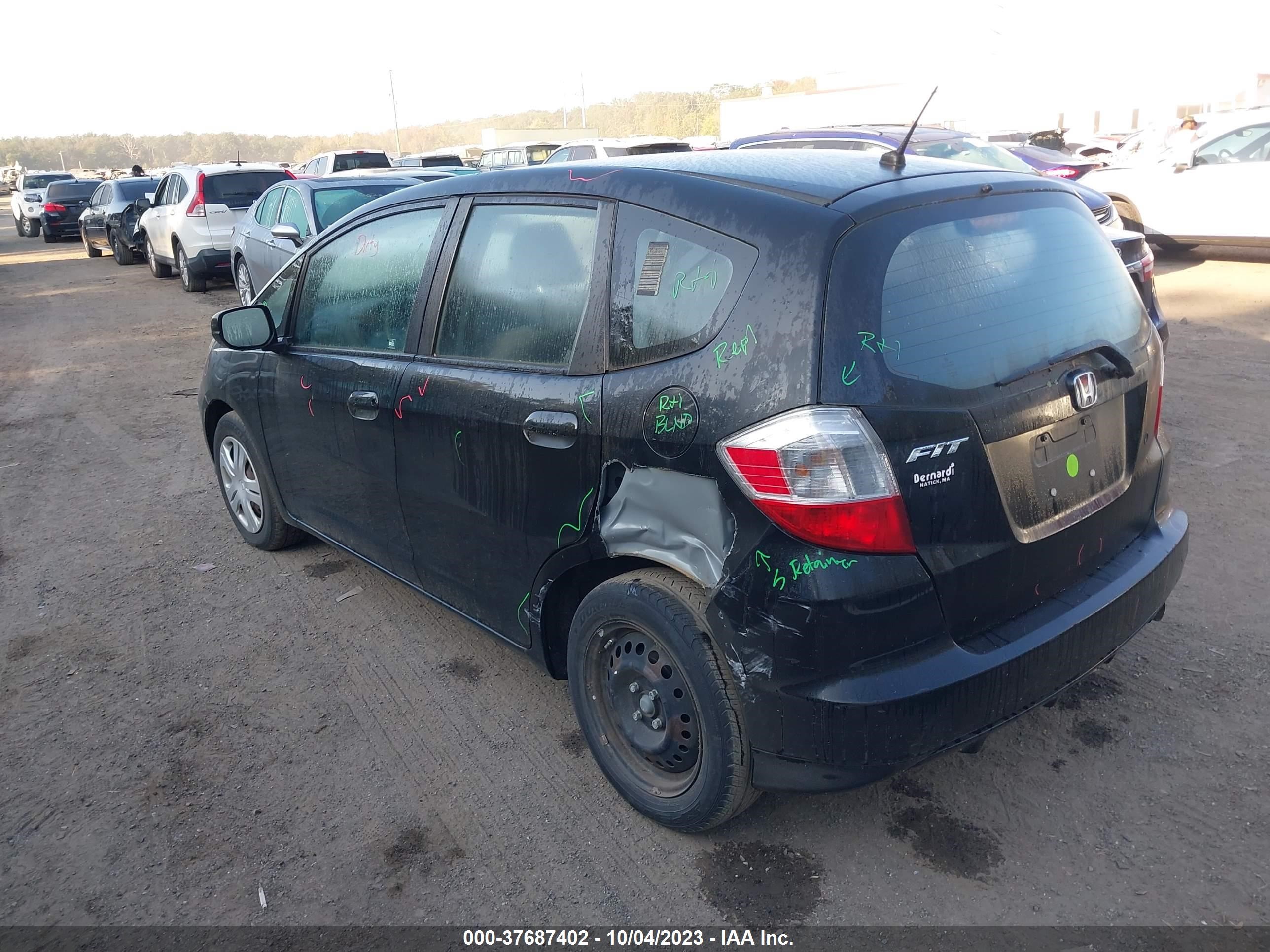 Photo 2 VIN: JHMGE8G25AC034004 - HONDA FIT 