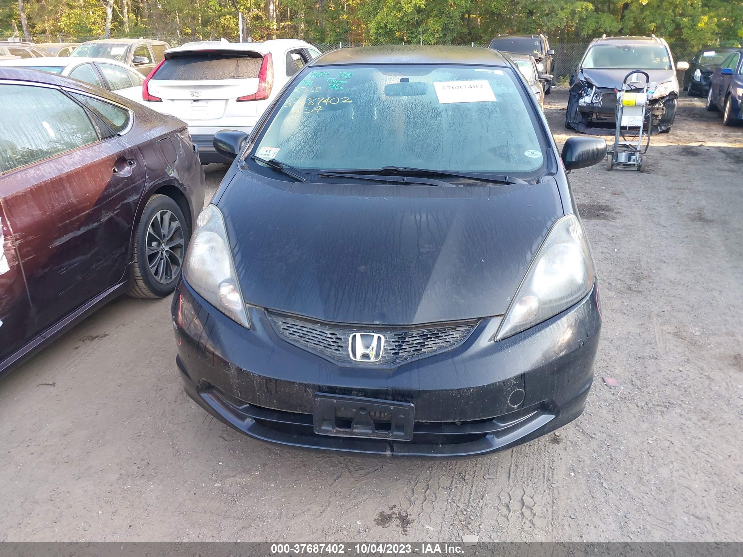 Photo 5 VIN: JHMGE8G25AC034004 - HONDA FIT 