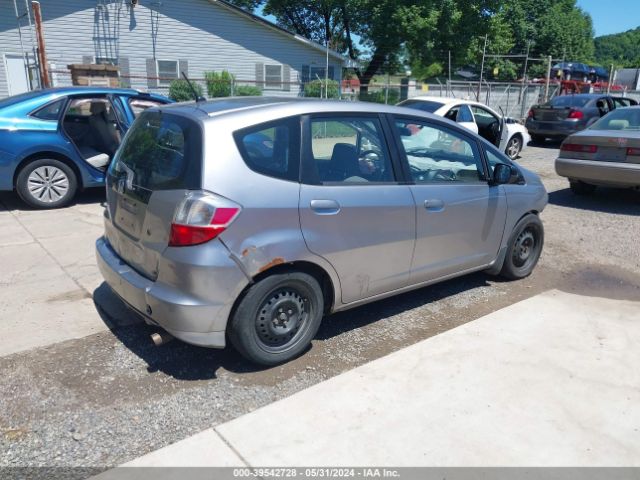 Photo 3 VIN: JHMGE8G25AS011408 - HONDA FIT 