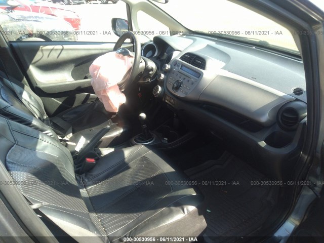 Photo 4 VIN: JHMGE8G35DC019791 - HONDA FIT 