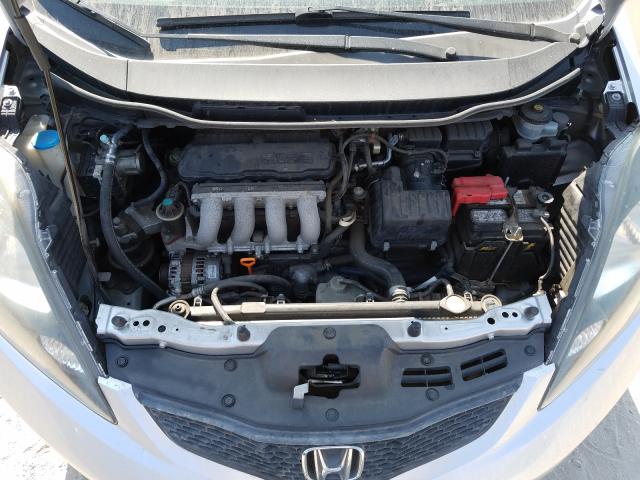 Photo 6 VIN: JHMGE8G36CS001689 - HONDA FIT 