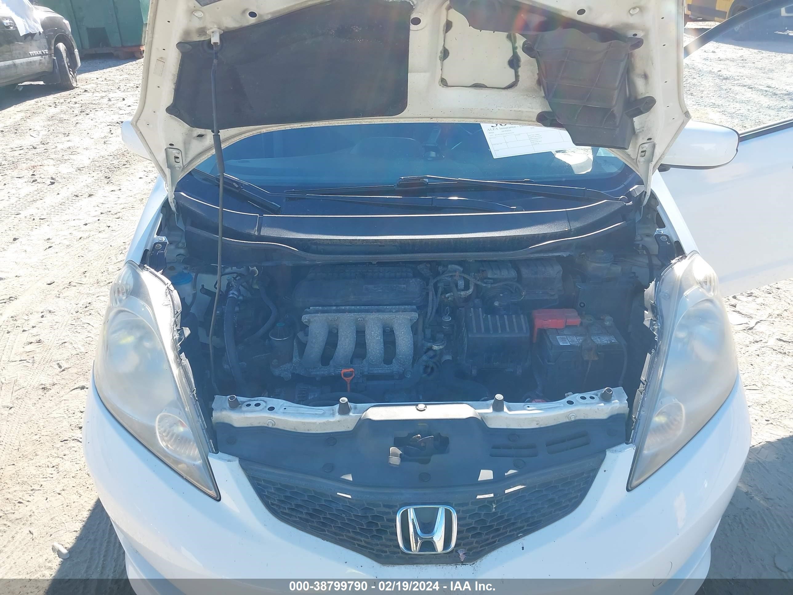 Photo 9 VIN: JHMGE8G41AC034230 - HONDA FIT 