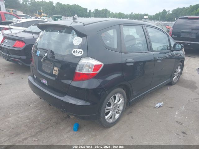 Photo 3 VIN: JHMGE8G45AC030570 - HONDA FIT 