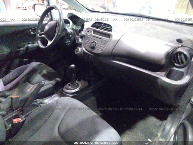 Photo 4 VIN: JHMGE8G45AS014889 - HONDA FIT 