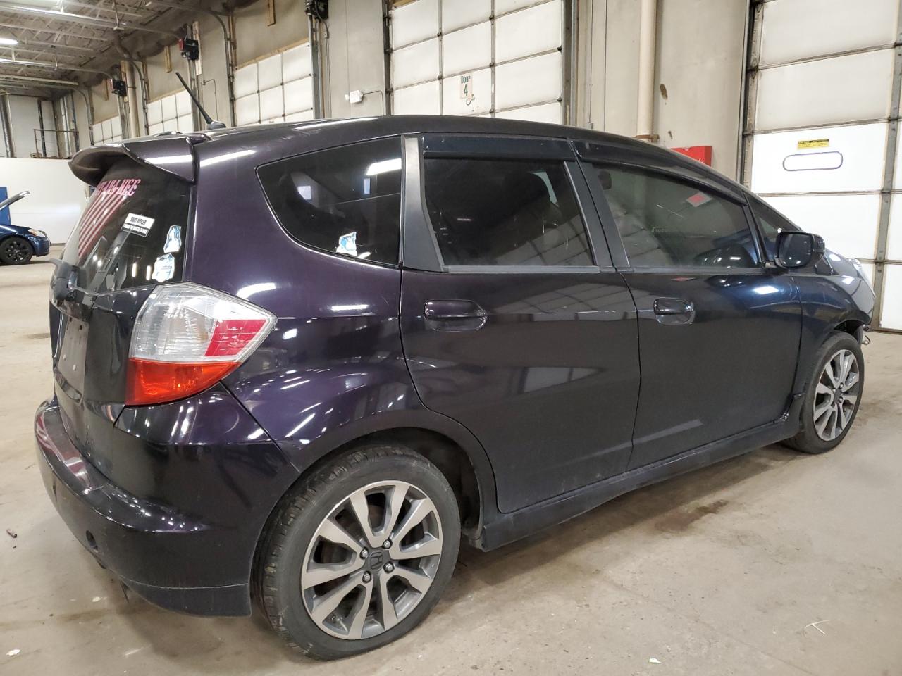 Photo 2 VIN: JHMGE8G53DC021380 - HONDA FIT 