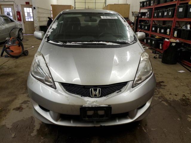 Photo 4 VIN: JHMGE8G55BC003086 - HONDA FIT 